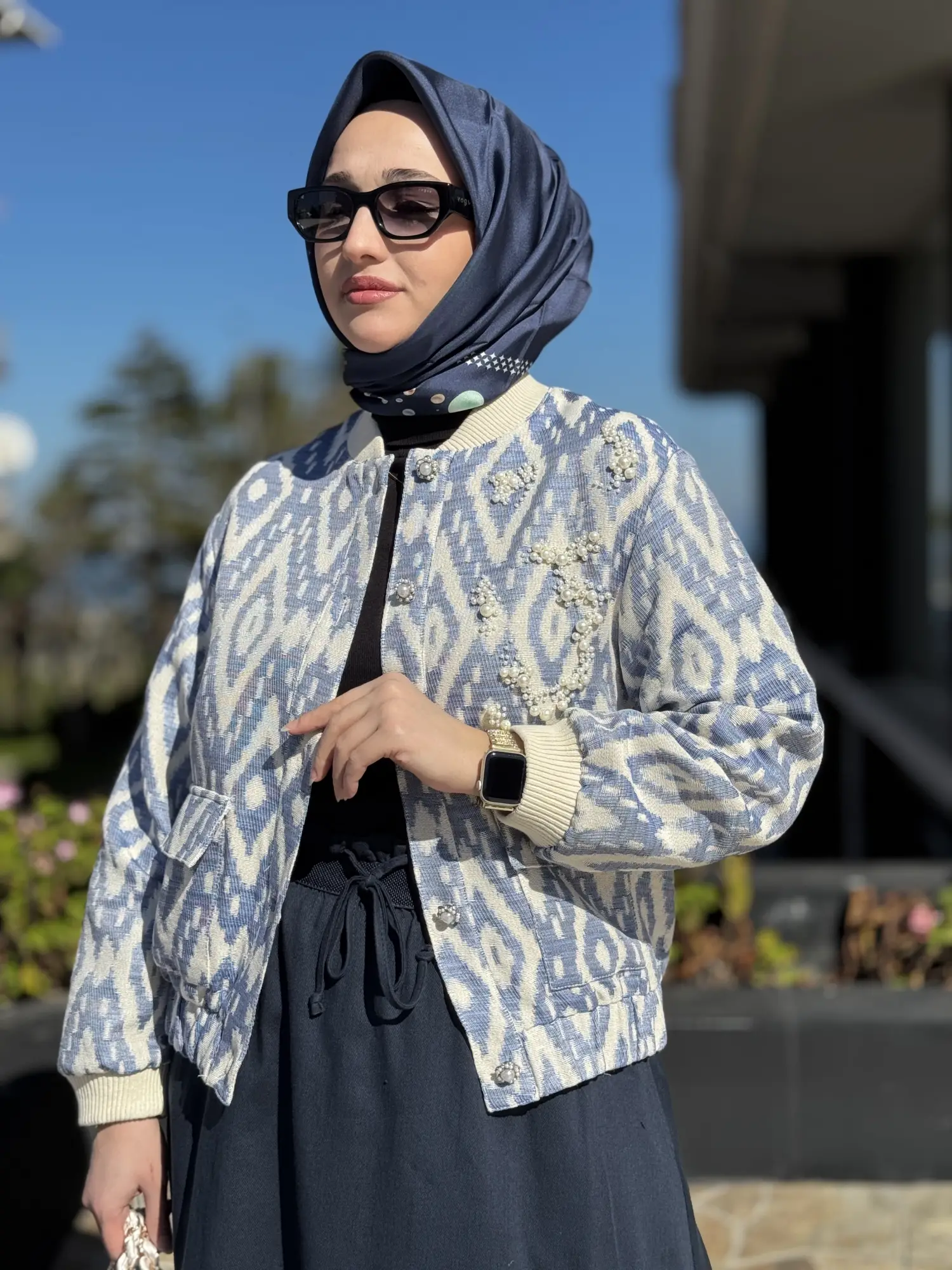 Kayra Boncuk İşlemeli Desenli Bumber Ceket