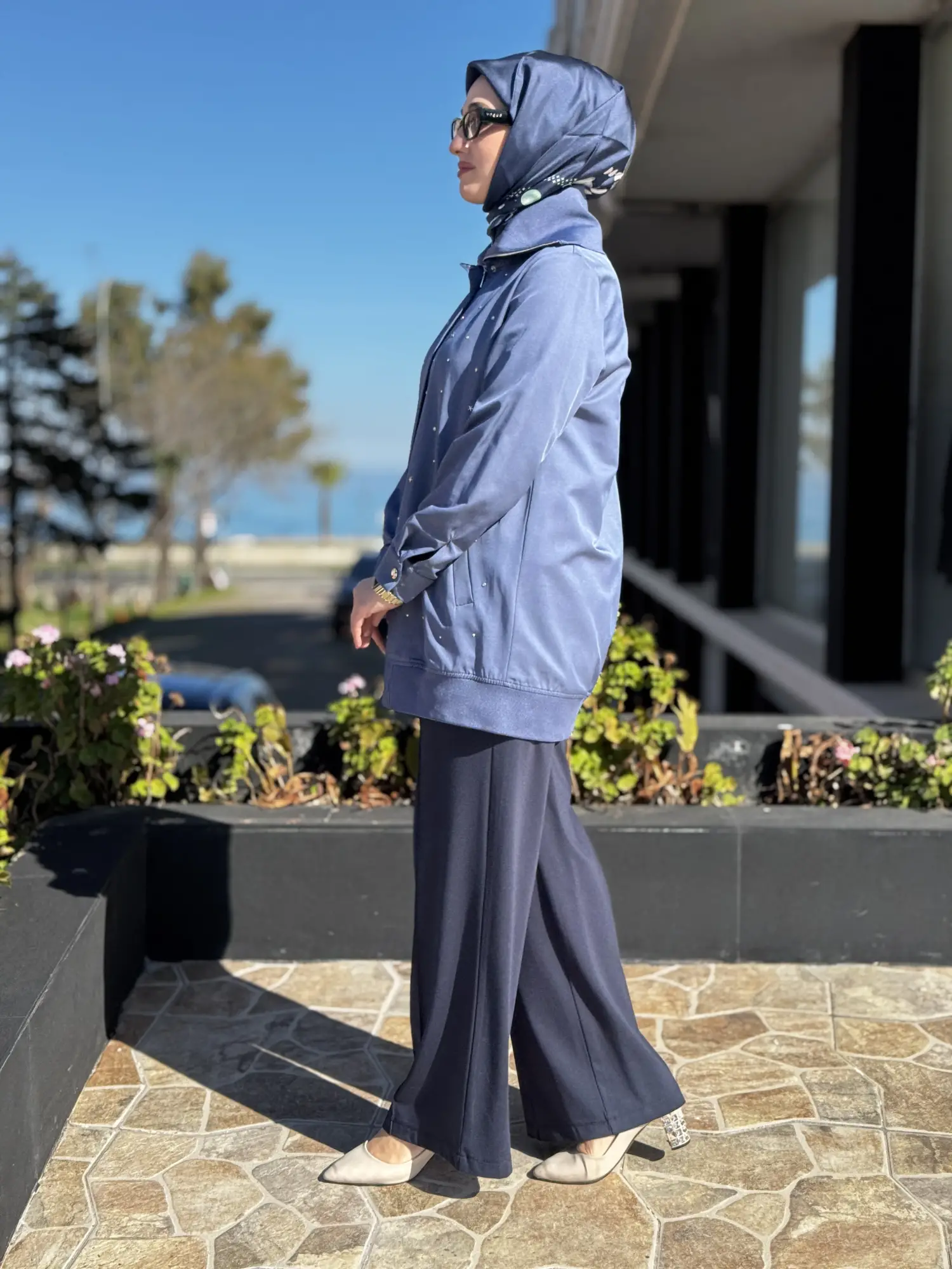 Kayra Kristal Taşlı Ribanalı Ceket