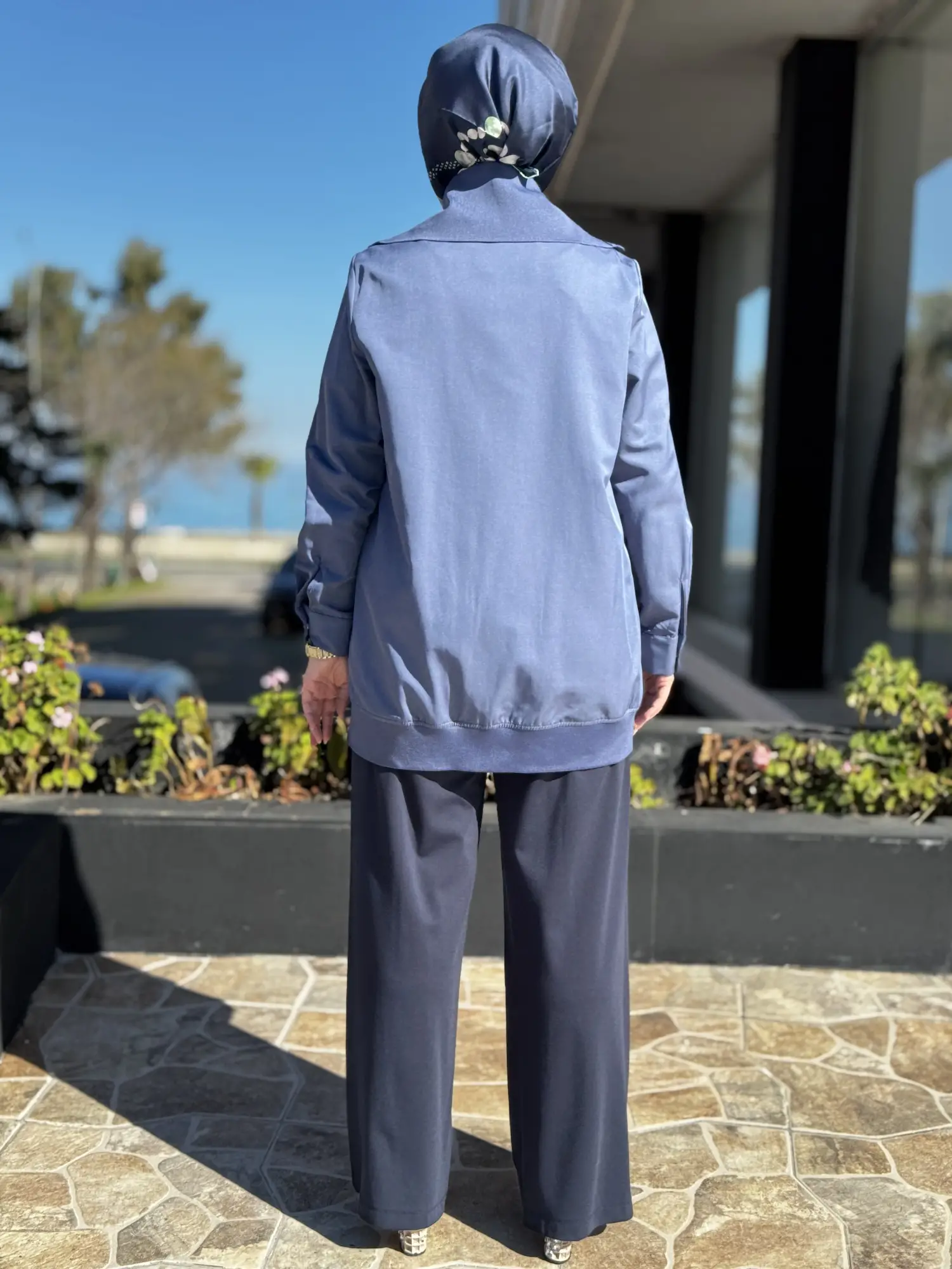 Kayra Kristal Taşlı Ribanalı Ceket