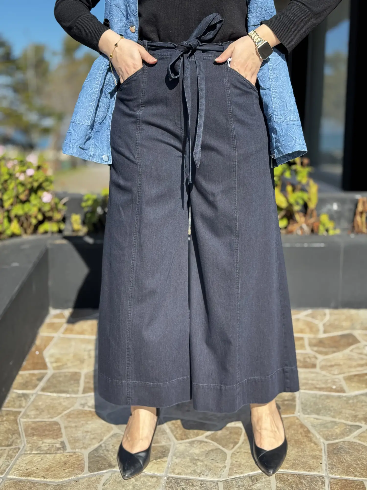 Kayra Kuşaklı Tensel Kot Pantolon