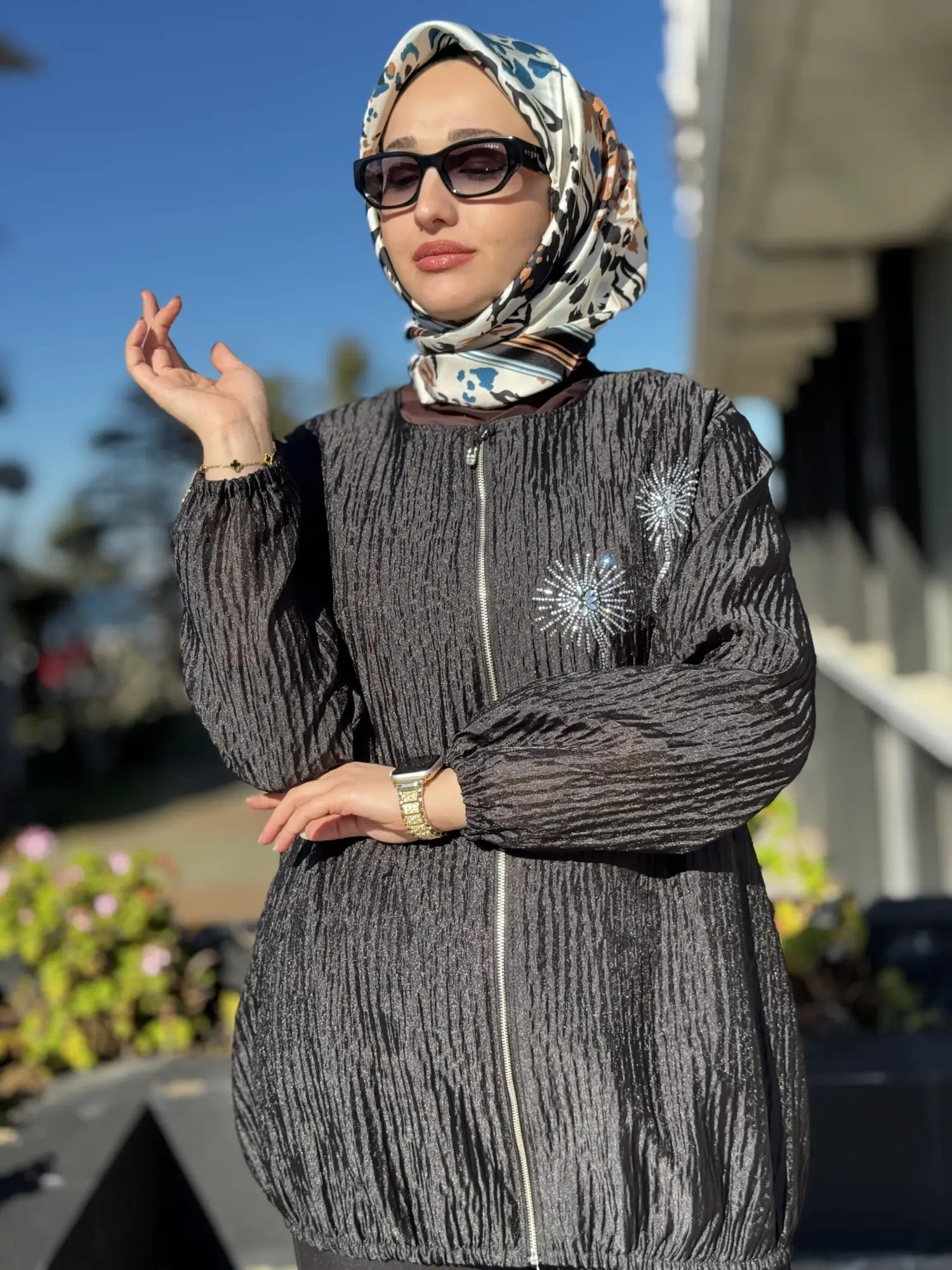 Kayra Yakası Taş Detaylı Tafta Bumber Ceket