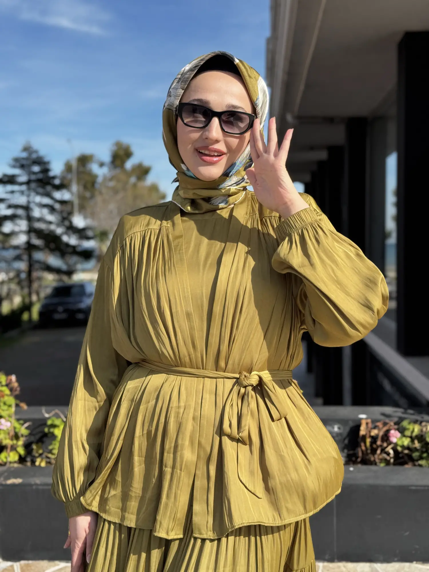 Almarwah Kraşlı Kolsuz Elbise Ceket Takım 202972