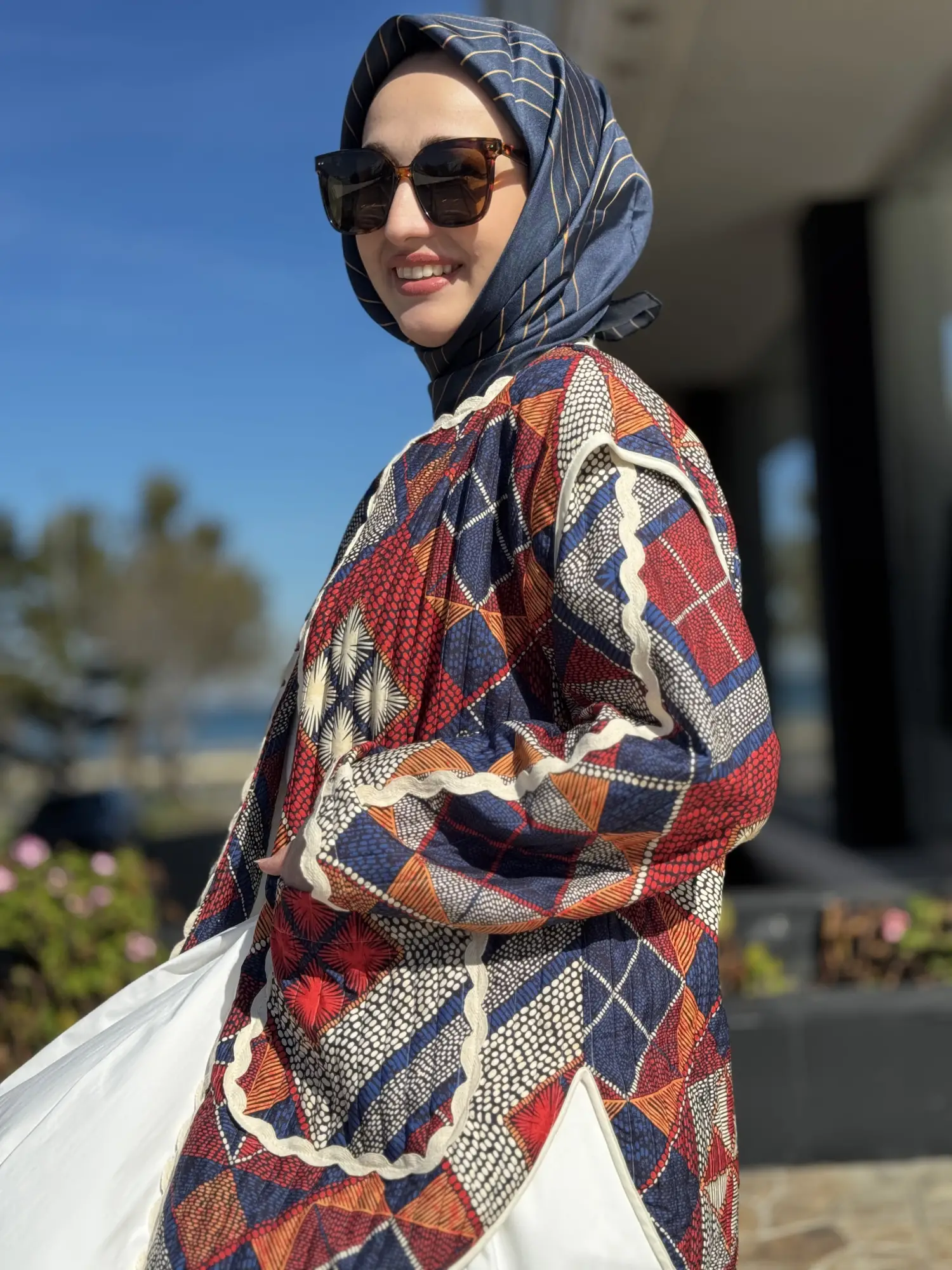 Almarwah Etnik Desenli Kapitone Ceket 405019