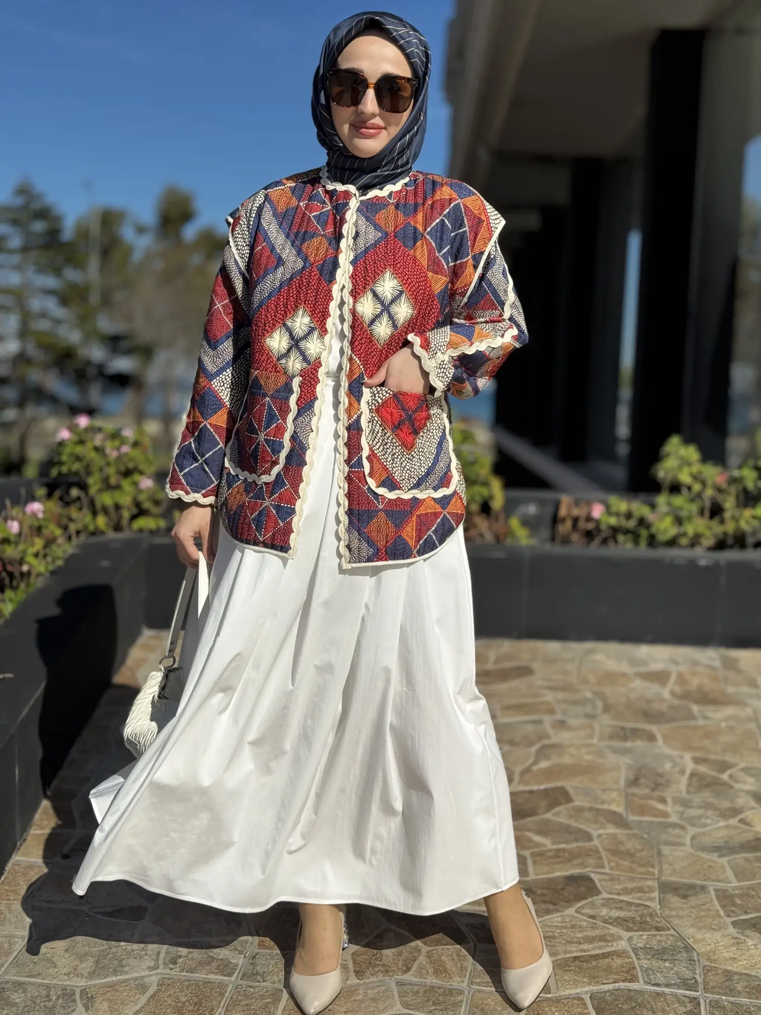 Almarwah Etnik Desenli Kapitone Ceket 405019