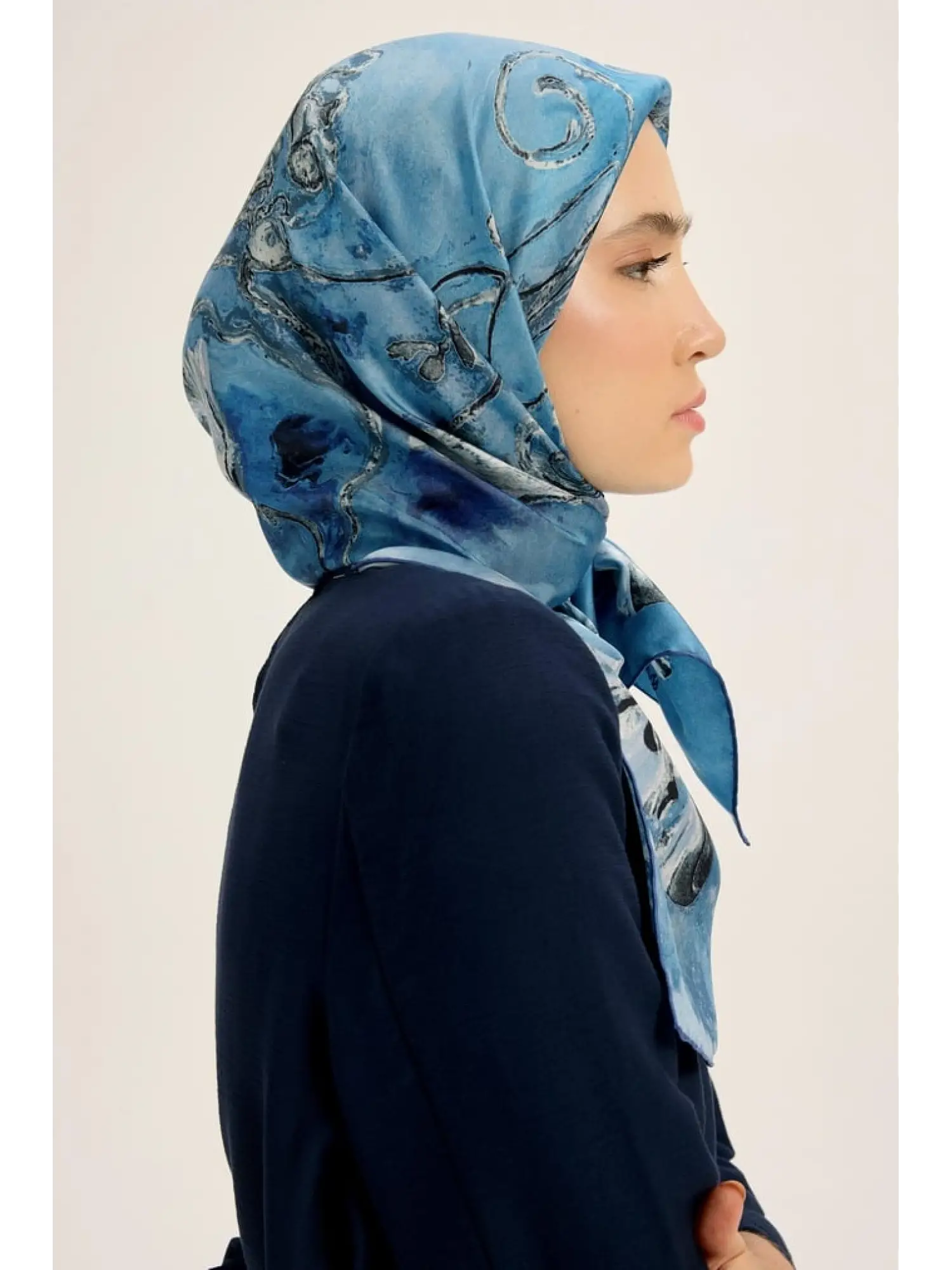 PEMBE Maisa Narin 90X90 Twil İpek Eşarp