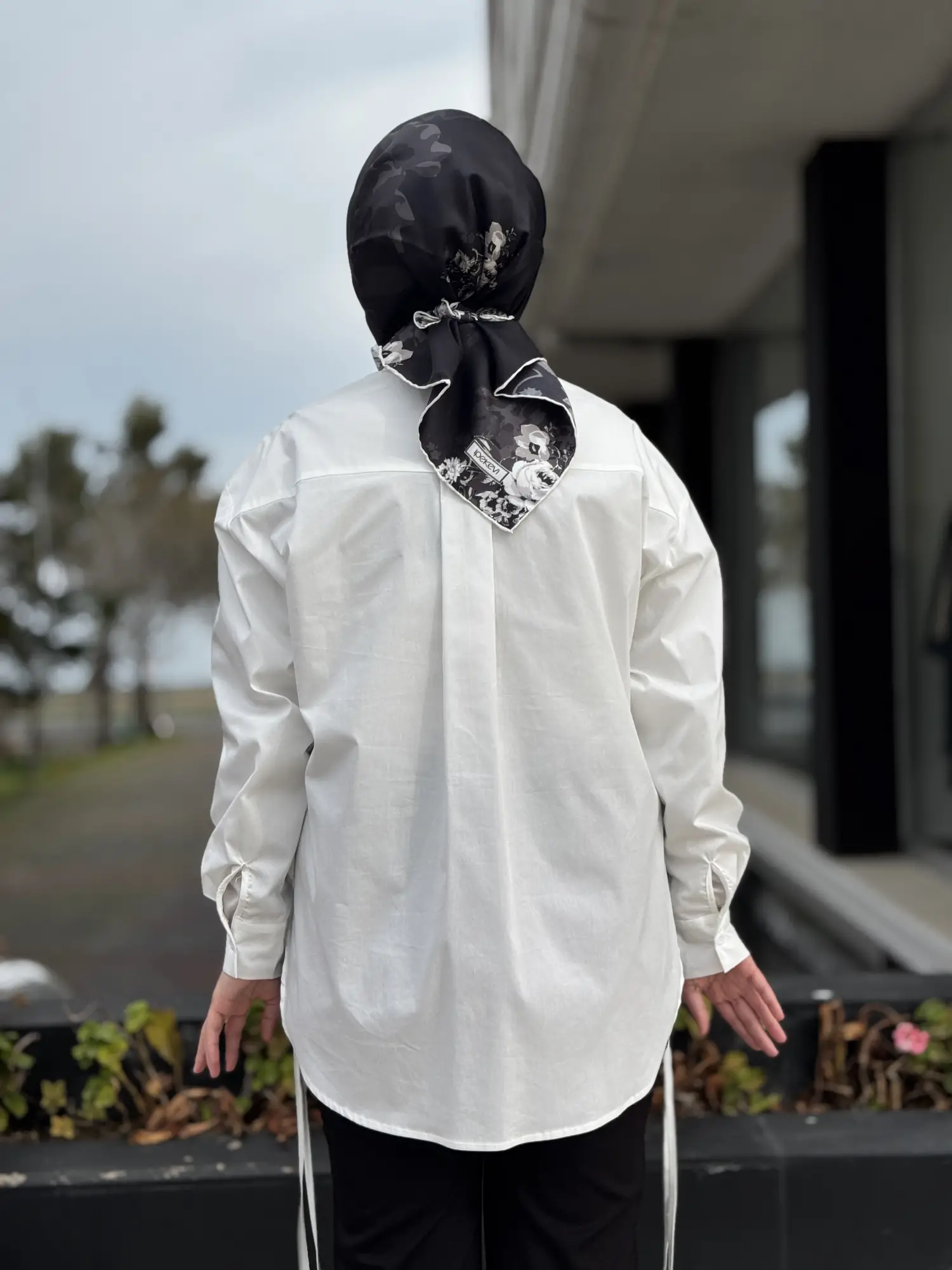 Ghisa Kuş Desenli Yandan Bağcıklı Poplin Gömlek G4197