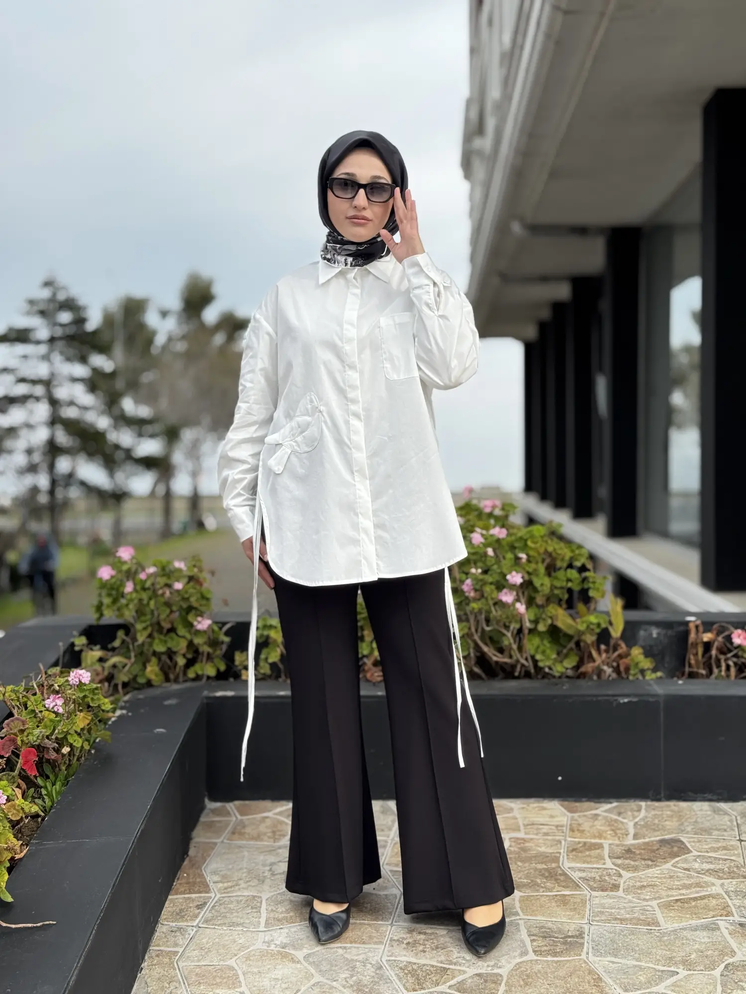 Ghisa Kuş Desenli Yandan Bağcıklı Poplin Gömlek G4197