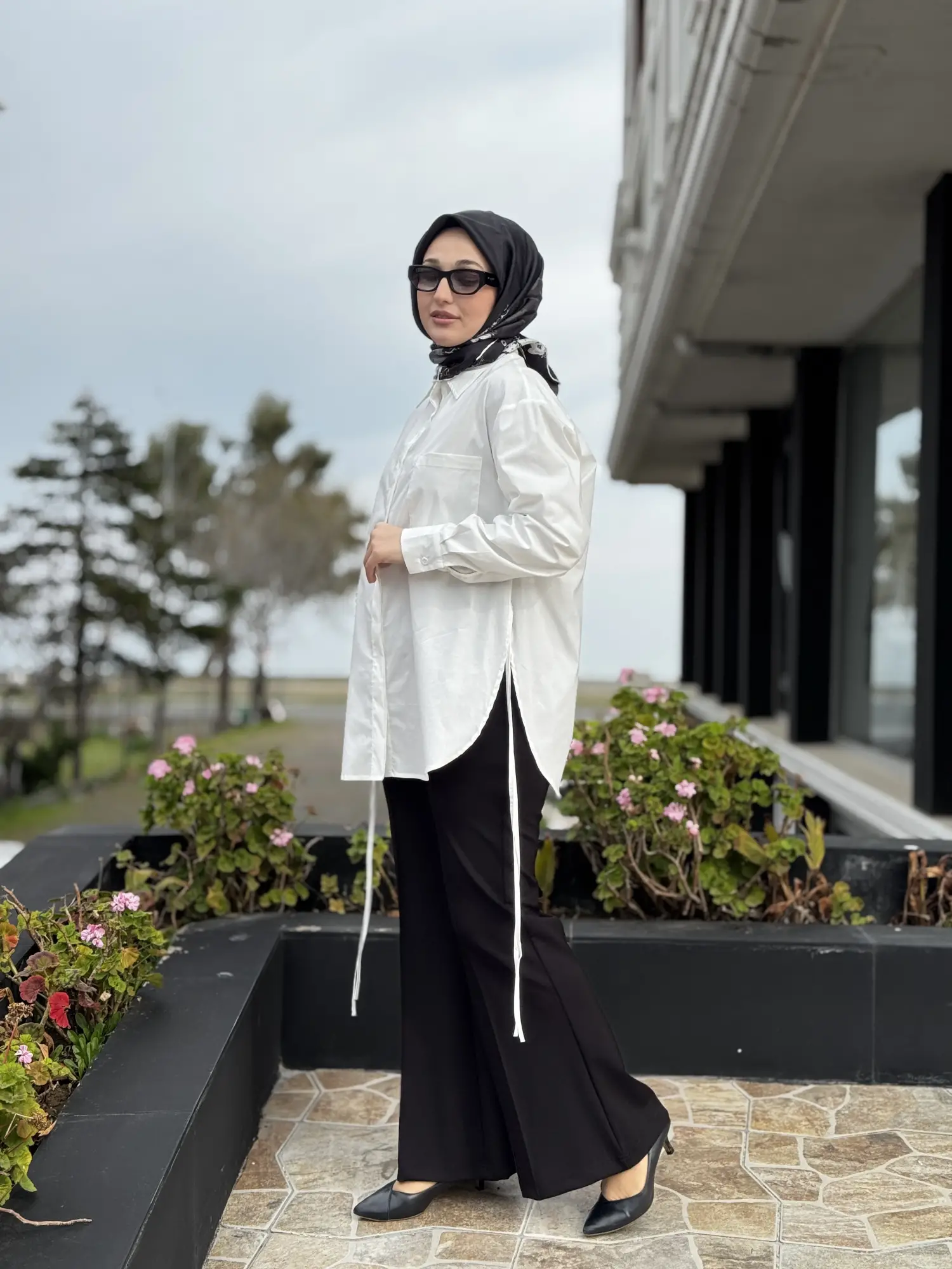 Ghisa Kuş Desenli Yandan Bağcıklı Poplin Gömlek G4197