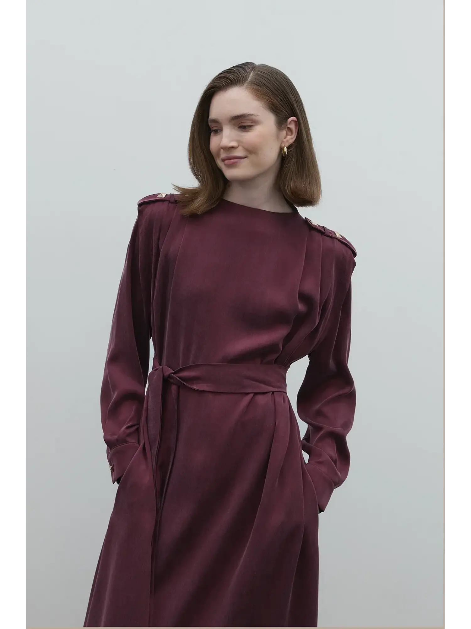 Clande Omuz Manşet Detaylı Cupra İpek Elbise