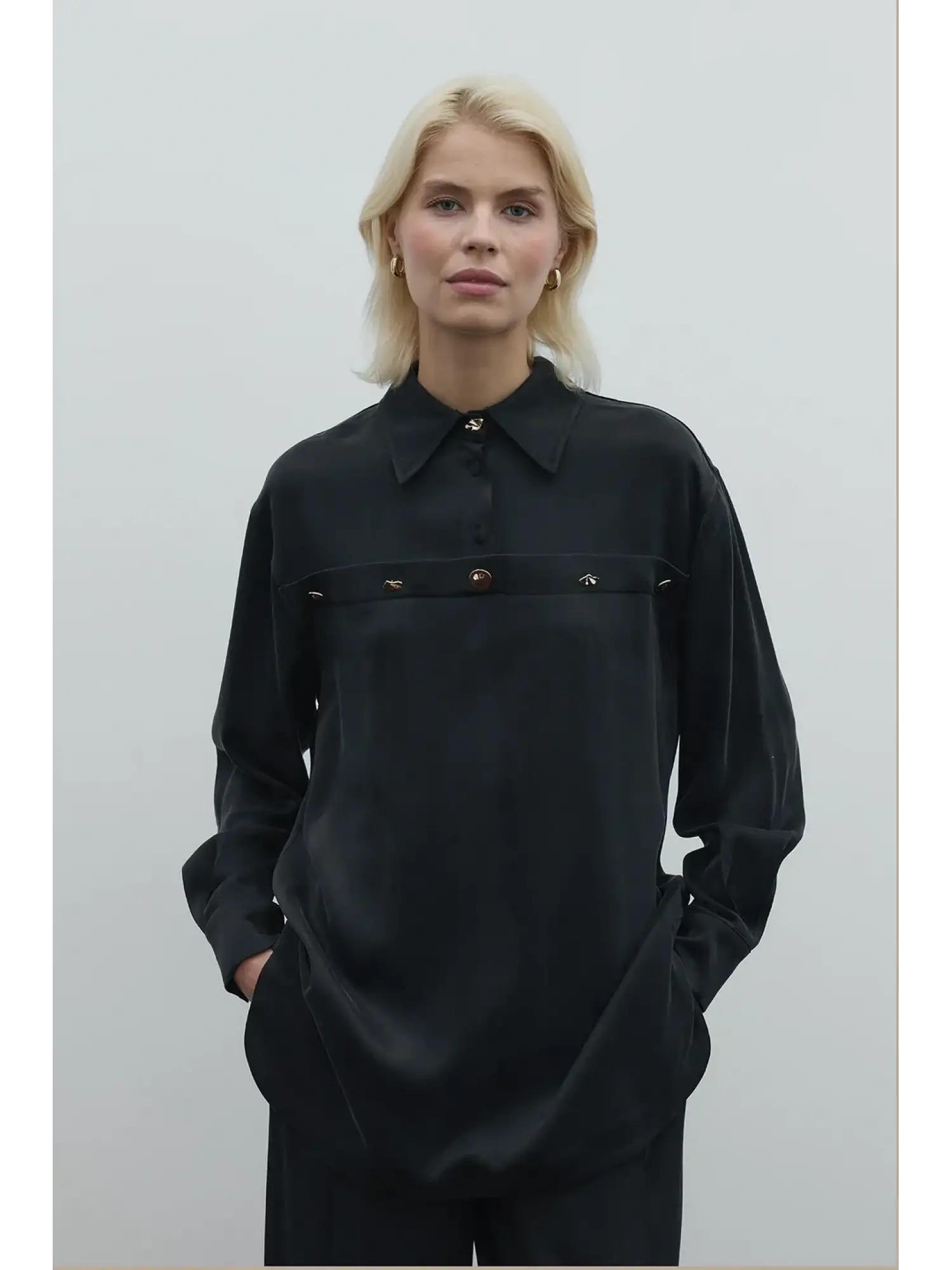 Clande Cupra İpek Düğme Detaylı Tunik Havuç Pantolon Takım