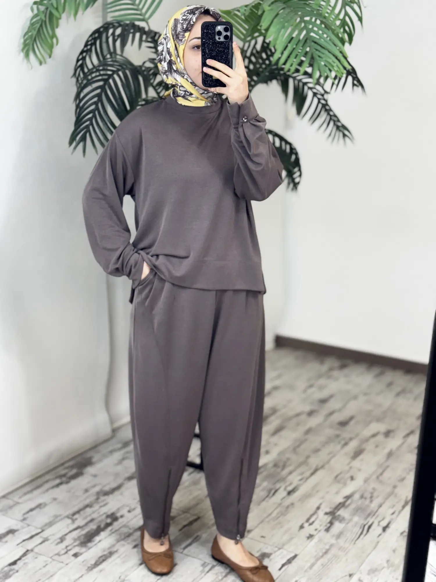 Almarwah Paçası Fermuar Detaylı Viscon Bluz Şalvar Pantolon Takım 203023