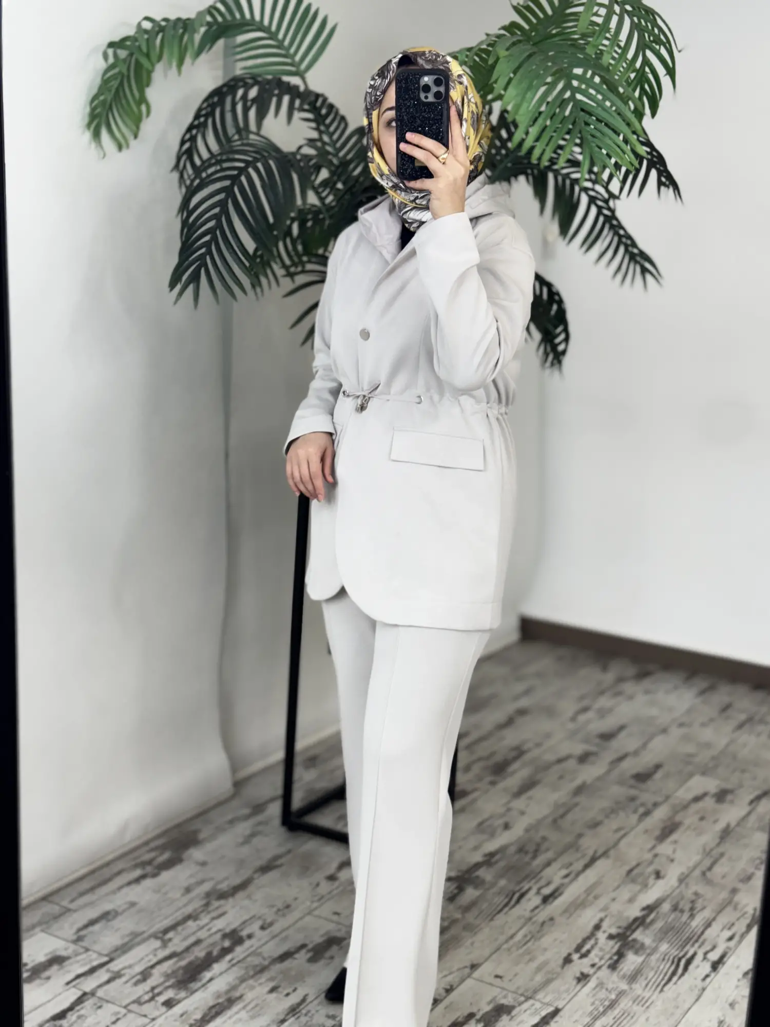 Tığ Triko Paraşüt Kumaş Kombinli Önden Düğmeli Pantolonlu Takım TKM5095