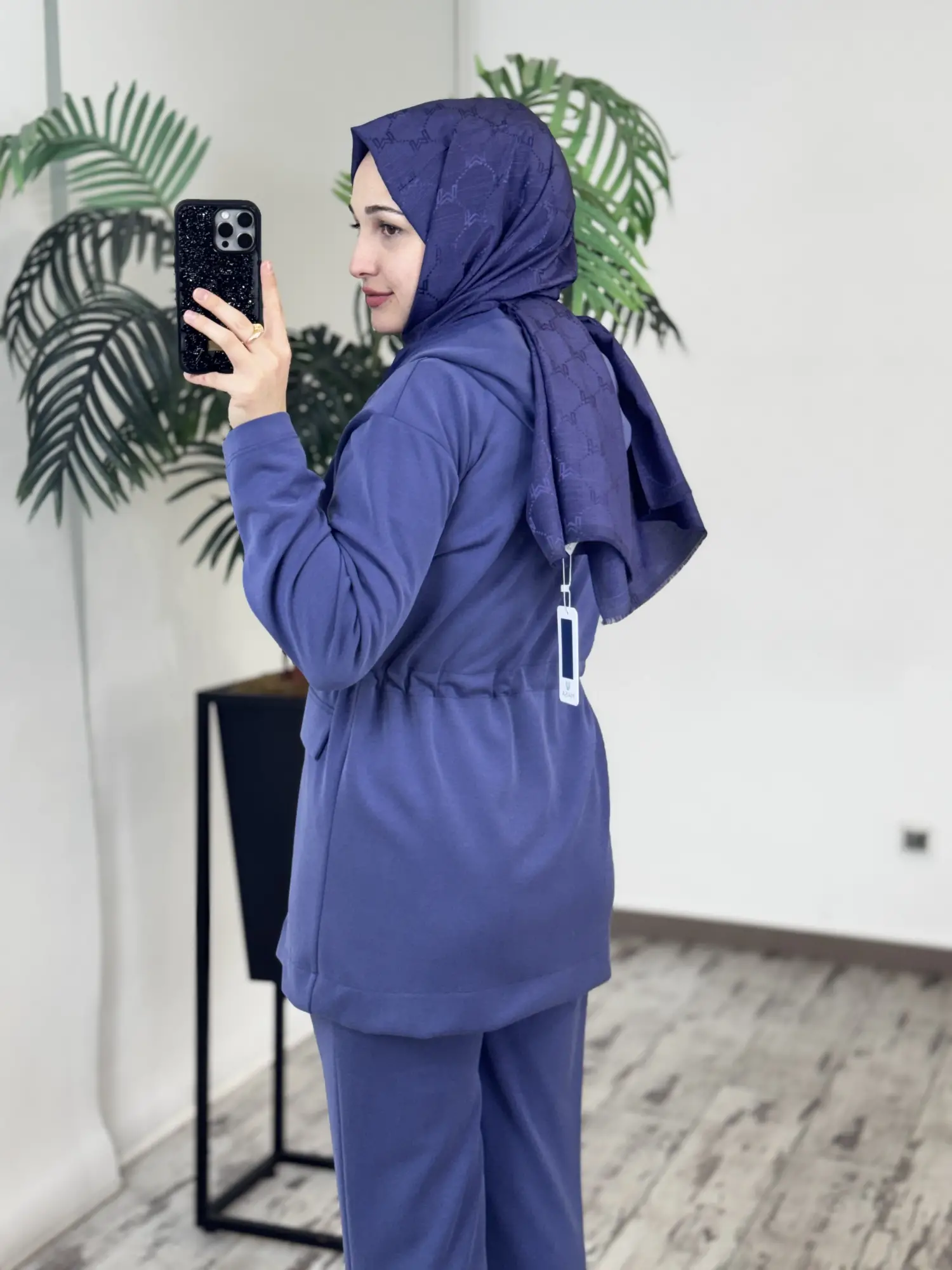 Tığ Triko Paraşüt Kumaş Kombinli Önden Düğmeli Pantolonlu Takım TKM5095