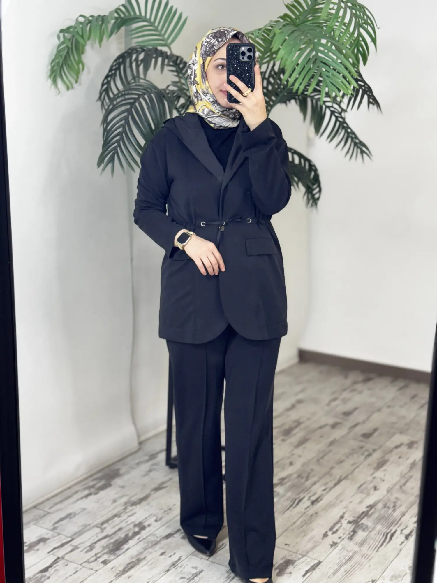 Tığ Triko Paraşüt Kumaş Kombinli Önden Düğmeli Pantolonlu Takım TKM5095