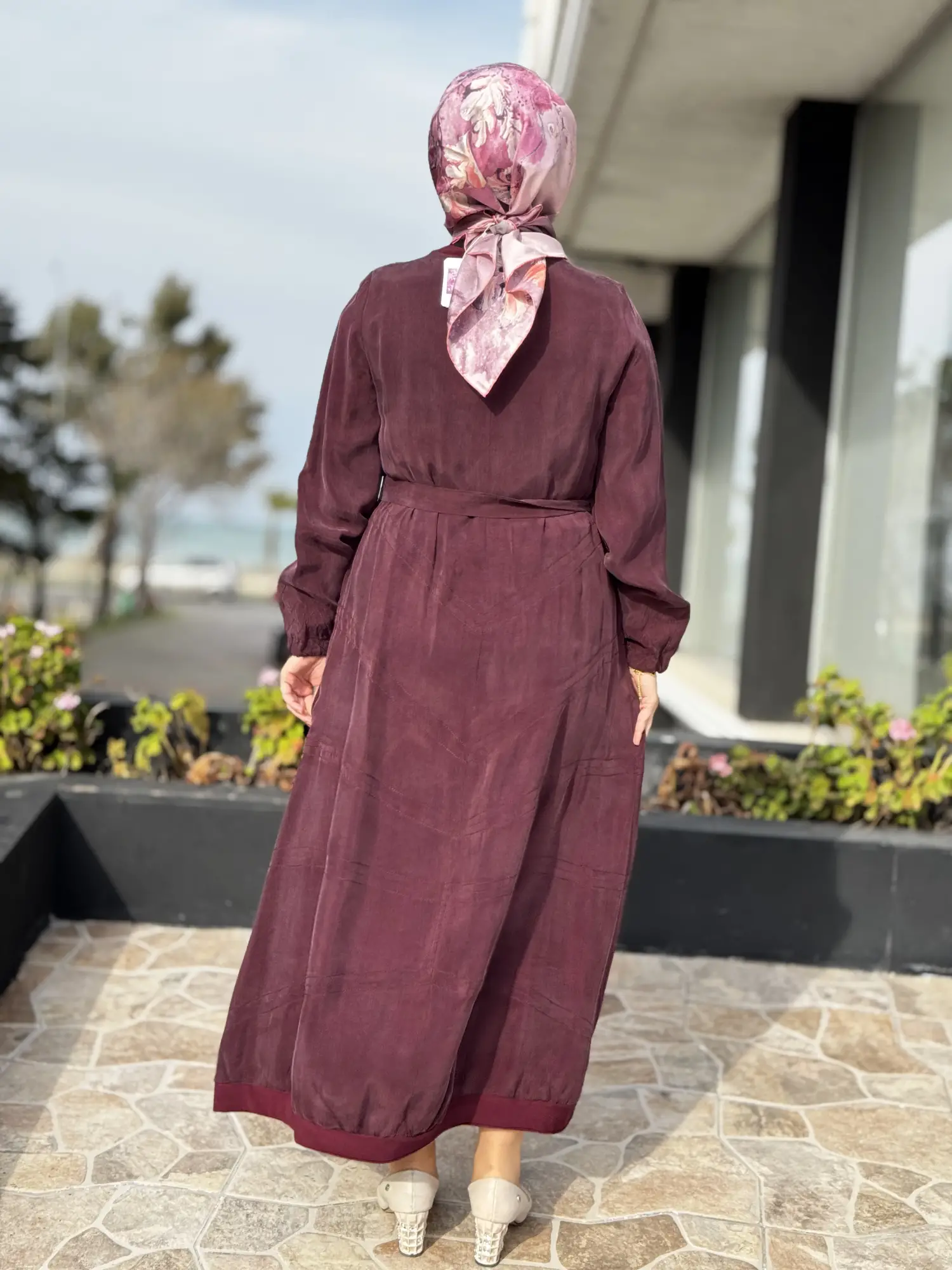 Misswhence Spor Dikiş Detaylı Cupra İpek Elbise 39800