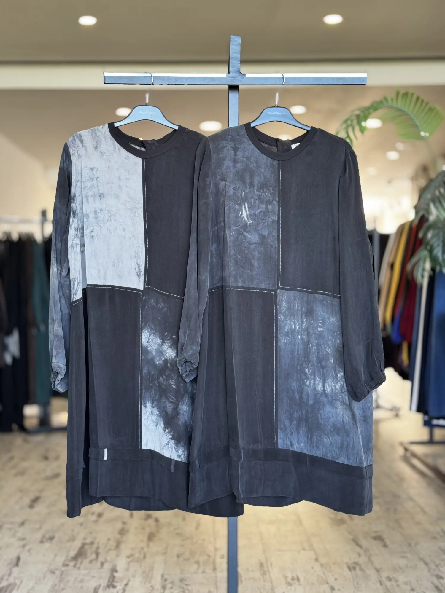 Misswhence Spor Dikiş Detaylı Batik Desenli Cupra İpek Tunik 39005