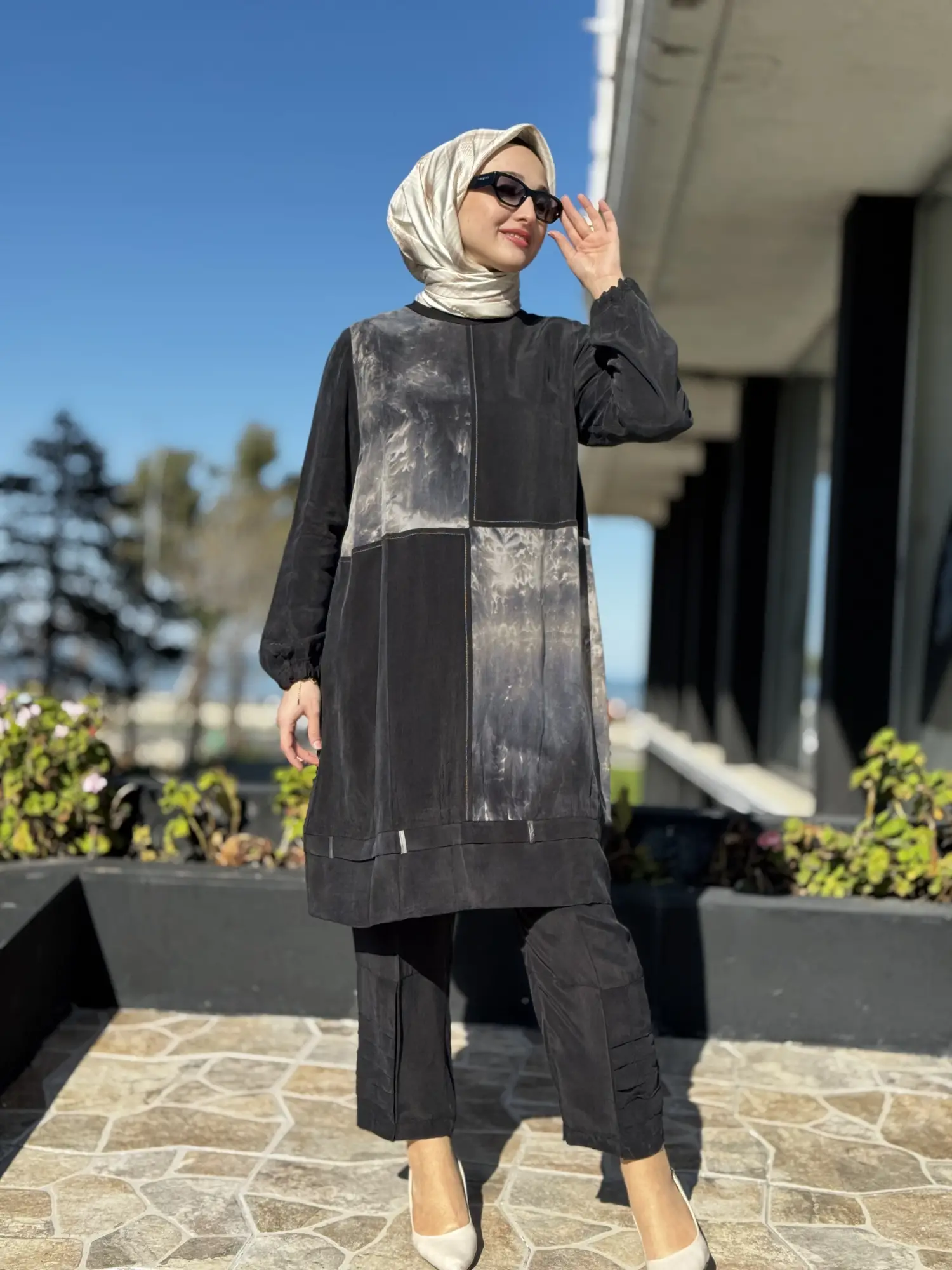 Misswhence Spor Dikiş Detaylı Batik Desenli Cupra İpek Tunik 39005