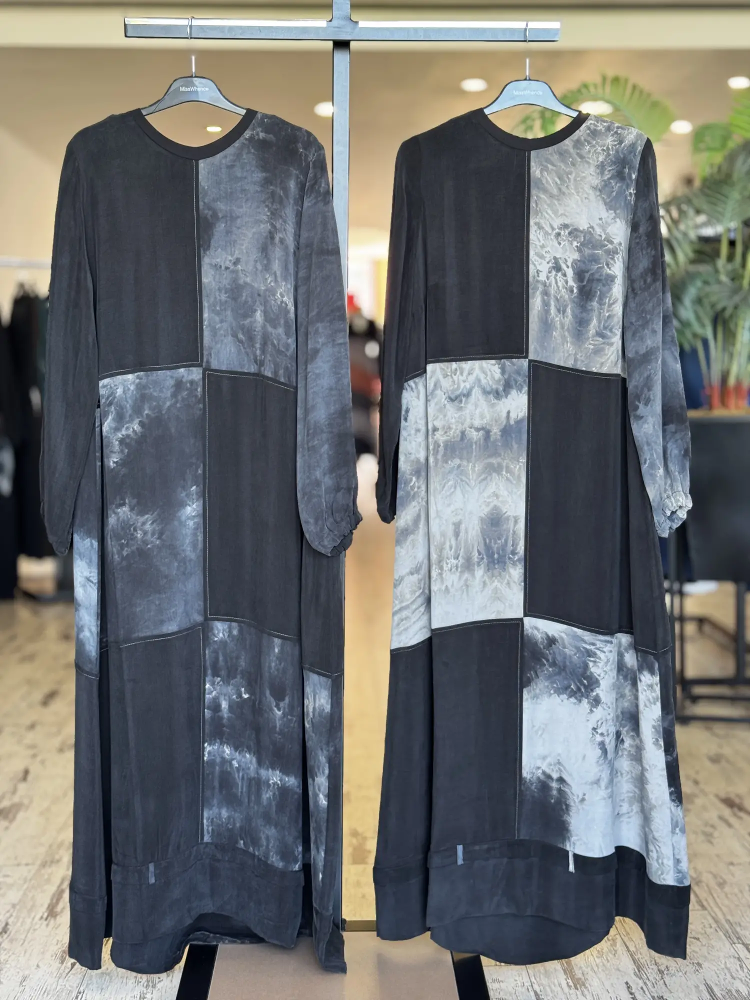 Misswhence Spor Dikişli Batik Desenli Cupra İpek Elbise 39805