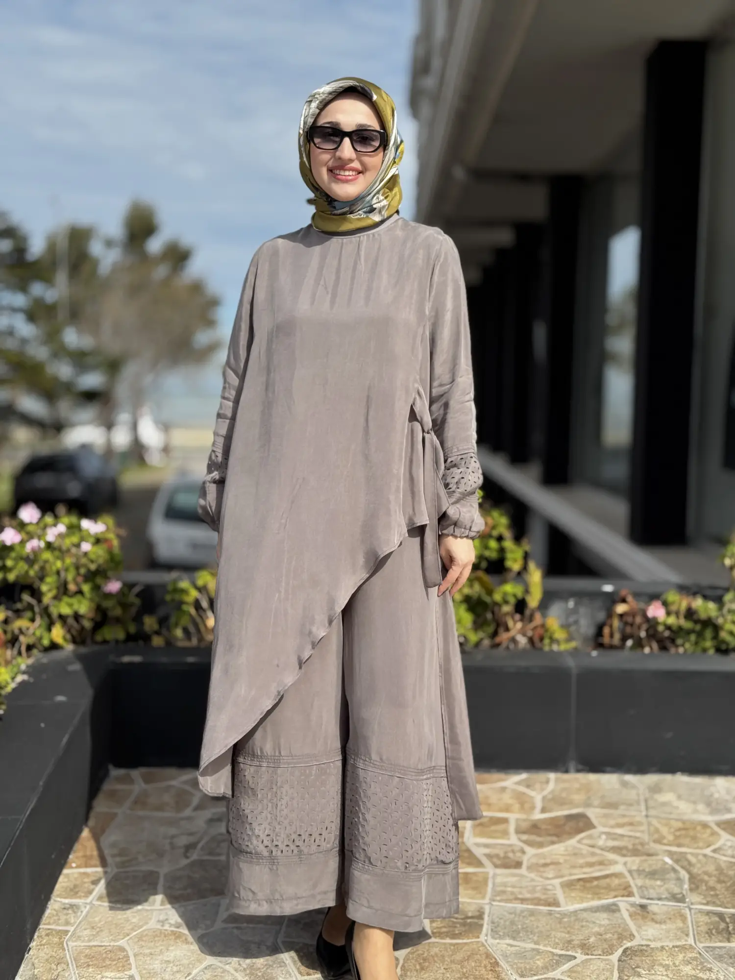 Misswhence Lazer Kesim Detaylı Asimetrik Cupra İpek Tunik Pantolon Takım 39003