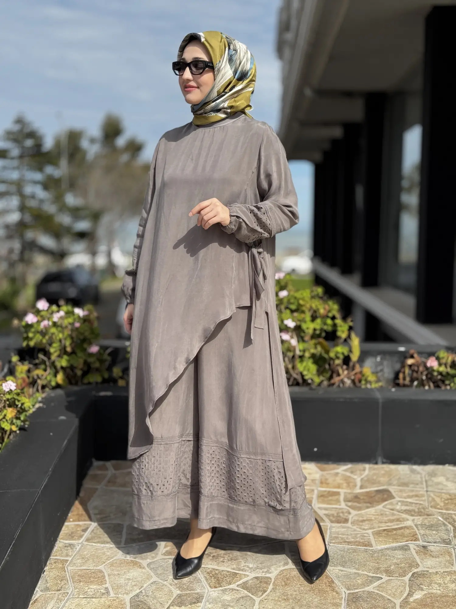 Misswhence Lazer Kesim Detaylı Asimetrik Cupra İpek Tunik Pantolon Takım 39003