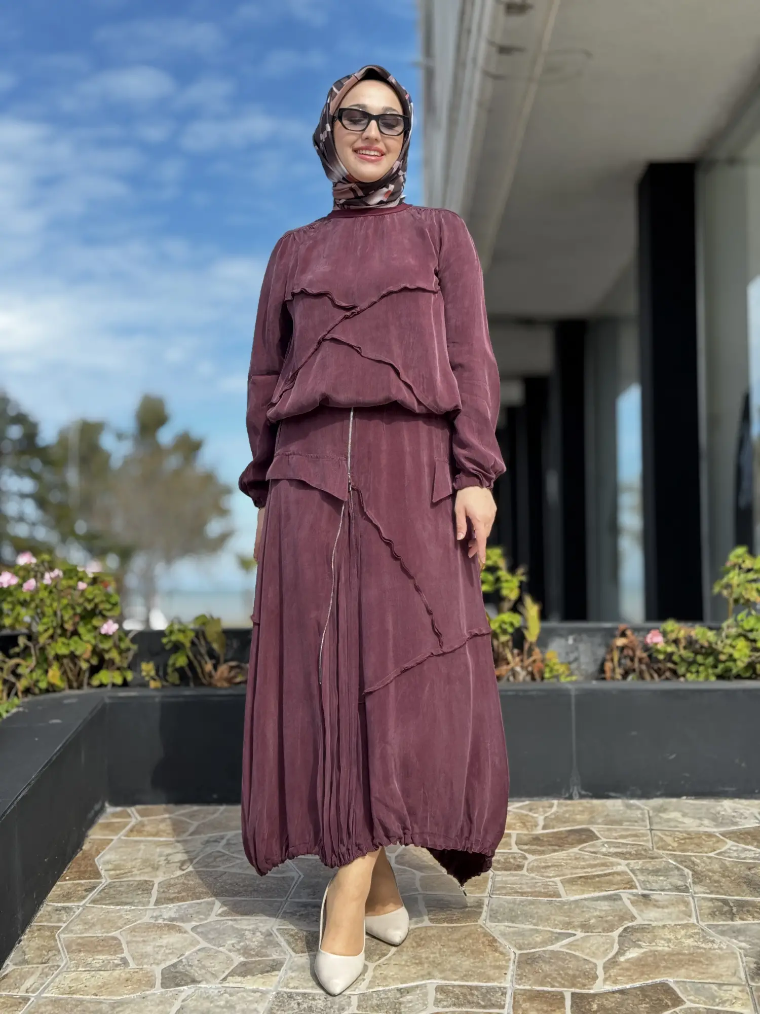 Misswhence Büzgü ve Fermuar Detaylı Cupra İpek Etek Bluz Takım 39020