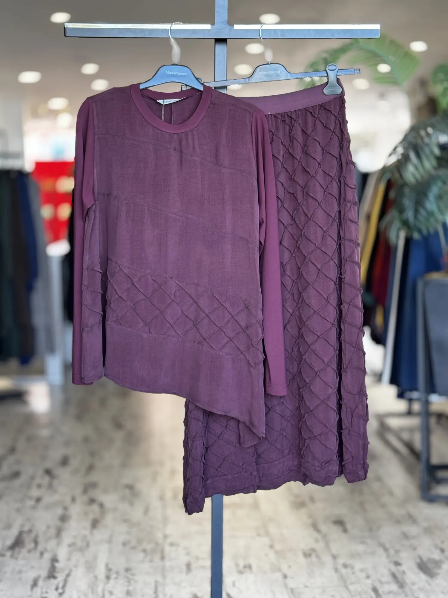 Misswhence Üç Boyutlu Dikiş Detaylı Cupra İpek Etek Bluz Takım 39002