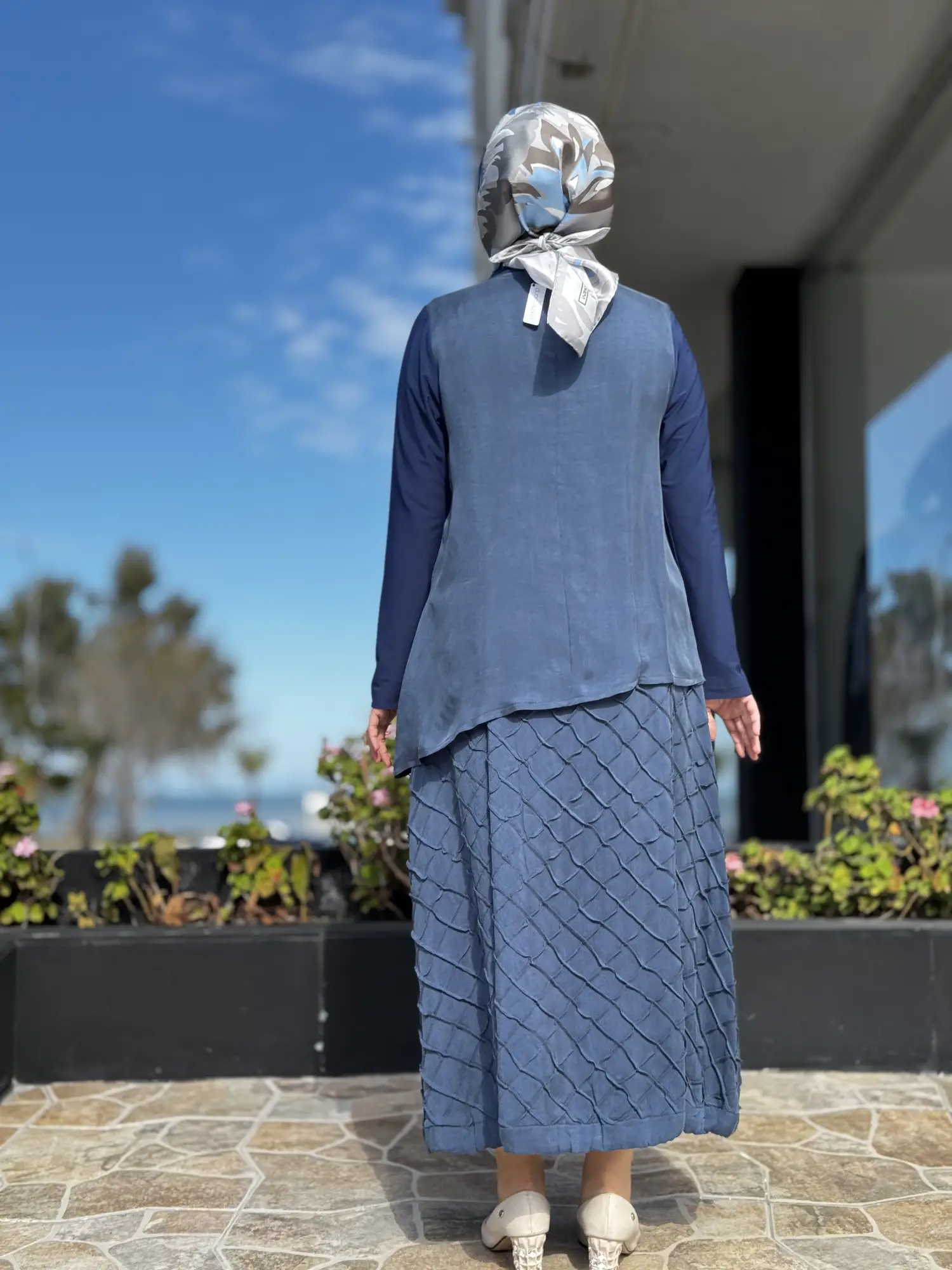 Misswhence Üç Boyutlu Dikiş Detaylı Cupra İpek Etek Bluz Takım 39002