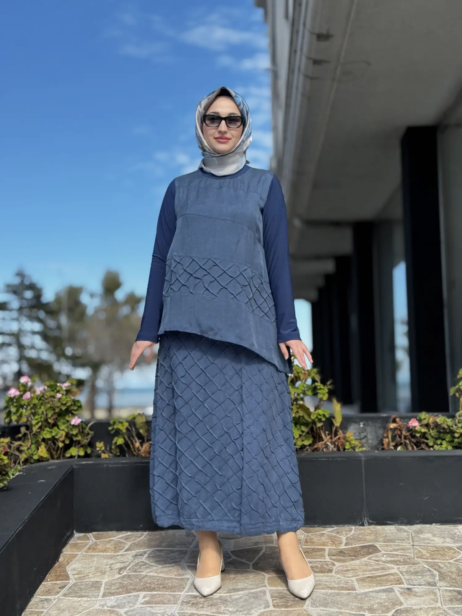 Misswhence Üç Boyutlu Dikiş Detaylı Cupra İpek Etek Bluz Takım 39002