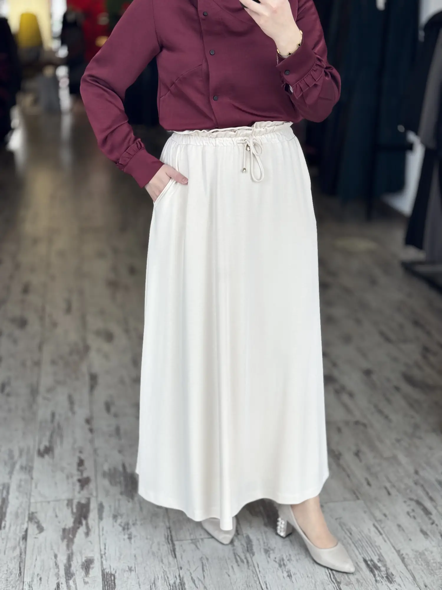 Kayra Beli Büzgü Detaylı Modal Cepli Etek KA12022