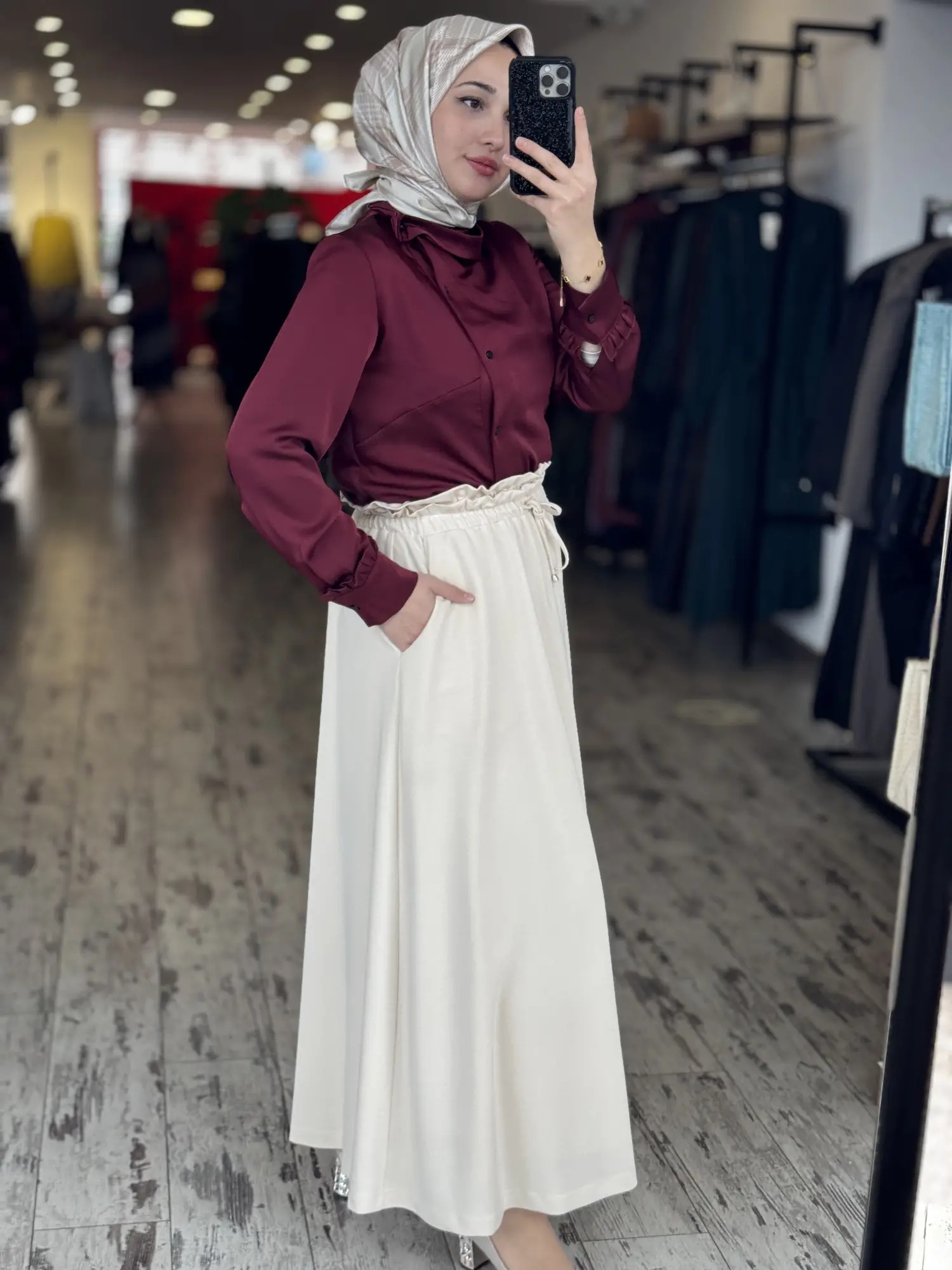 Kayra Beli Büzgü Detaylı Modal Cepli Etek KA12022