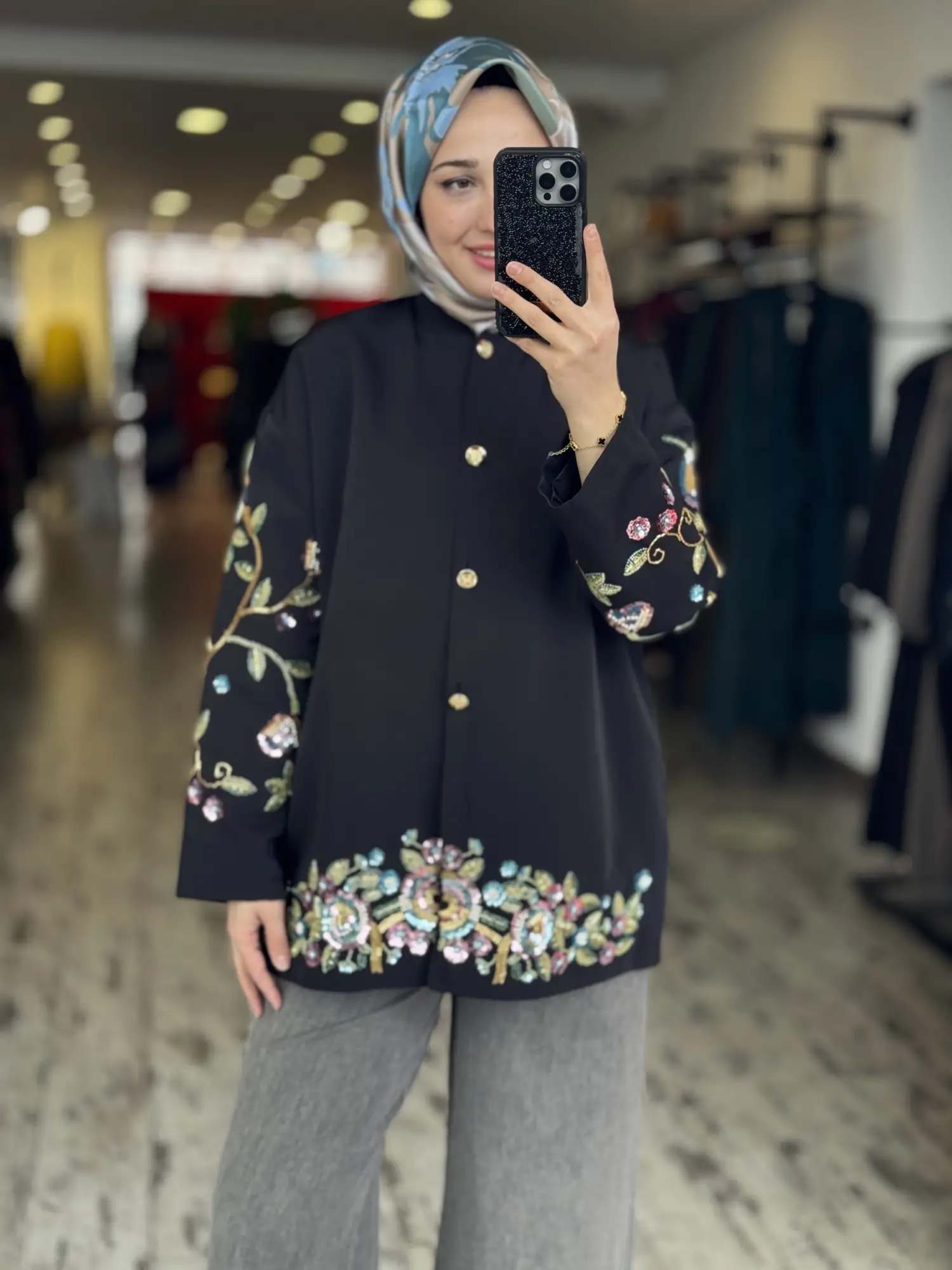 Ghisa Boncuk İşleme Detaylı Ceket 3365