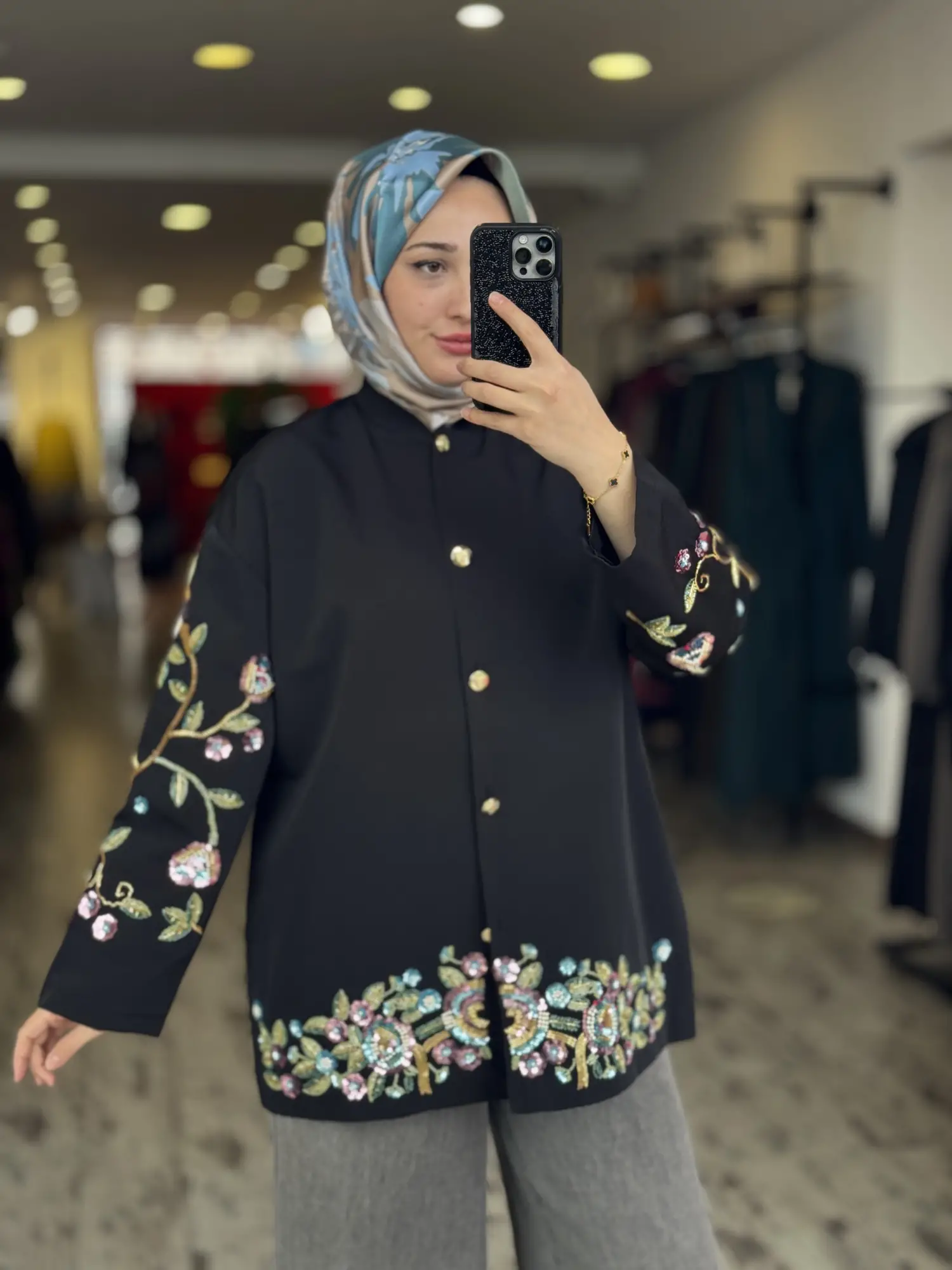 Ghisa Boncuk İşleme Detaylı Ceket 3365