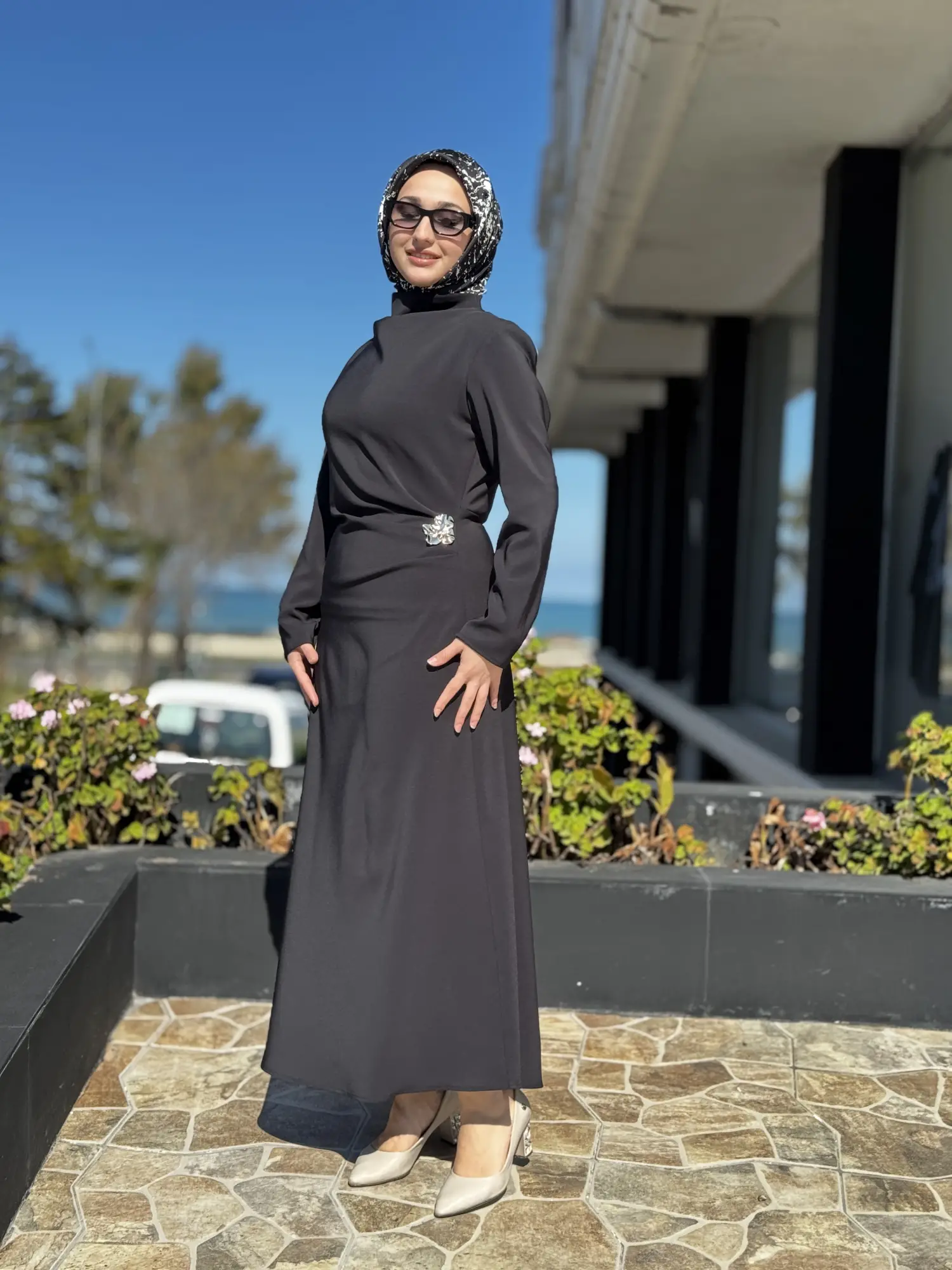 Ghisa Belden Model ve Aksesuar Detaylı Şık Elbise G4329