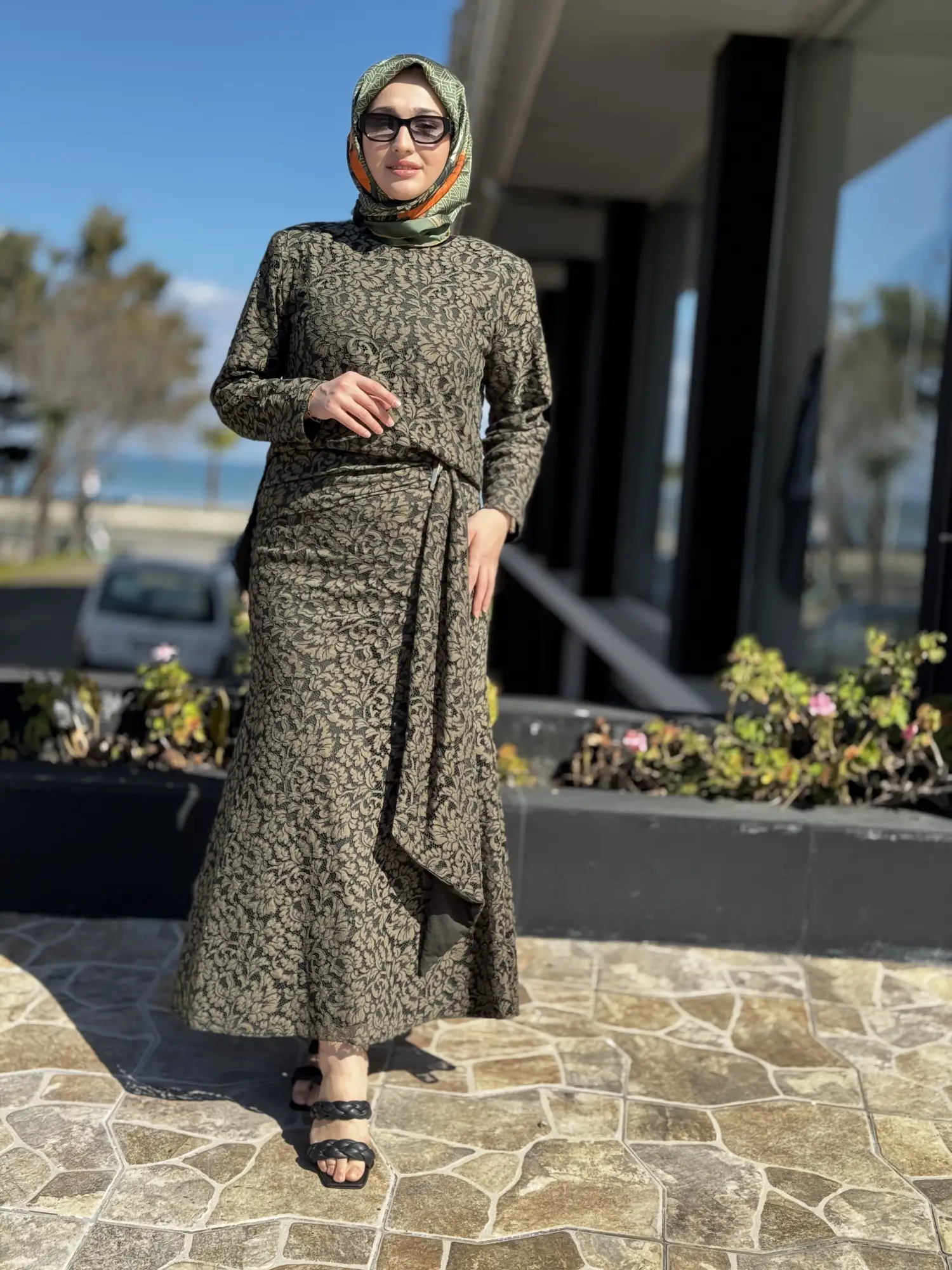 Vuu Aller Parçalı Dantelli Etek Bluz Takım