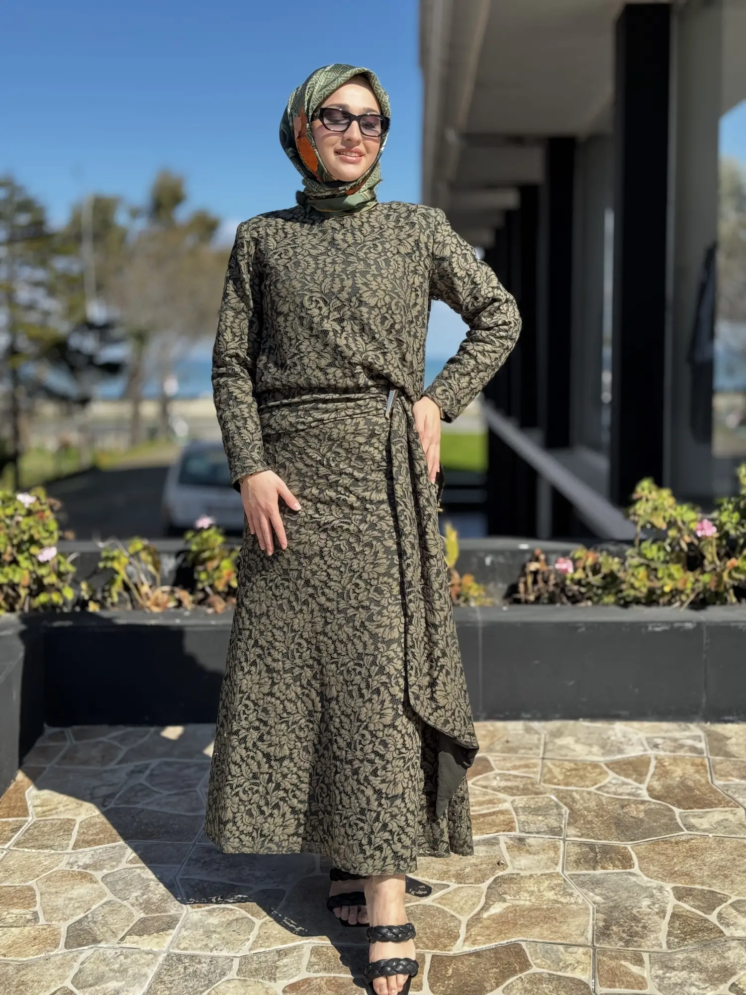 Vuu Aller Parçalı Dantelli Etek Bluz Takım