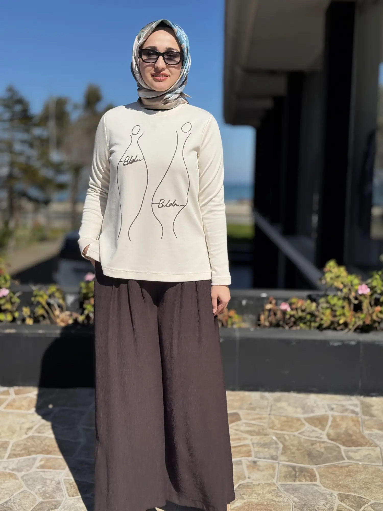 Almarwah Minimal Baskılı Uzun Kollu Sweat 102252