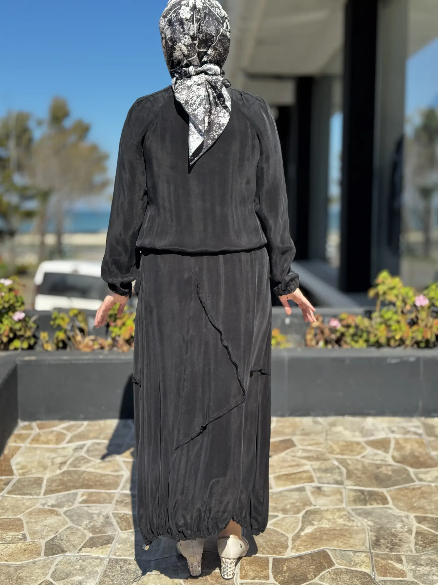 Misswhence Büzgü ve Fermuar Detaylı Cupra İpek Etek Bluz Takım 39020