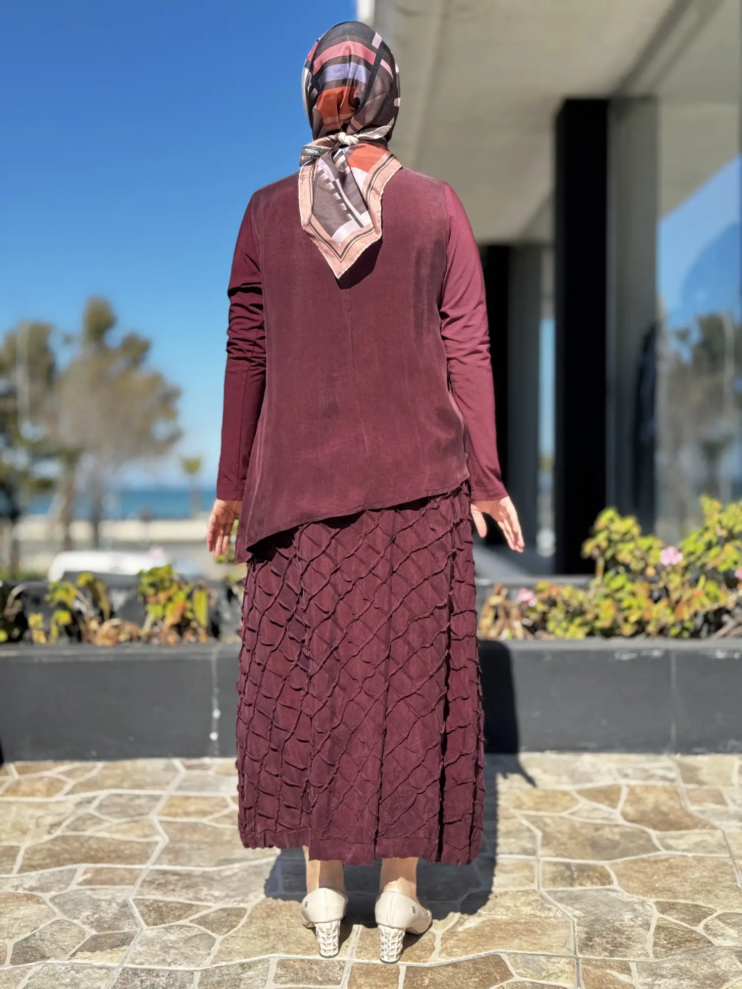 Misswhence Üç Boyutlu Dikiş Detaylı Cupra İpek Etek Bluz Takım 39002