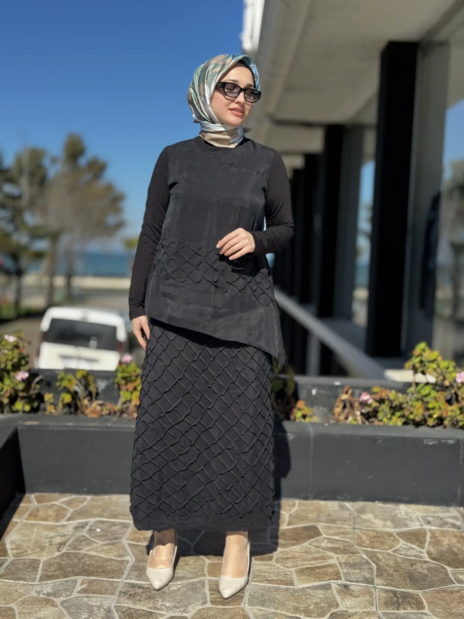 Misswhence Üç Boyutlu Dikiş Detaylı Cupra İpek Etek Bluz Takım 39002