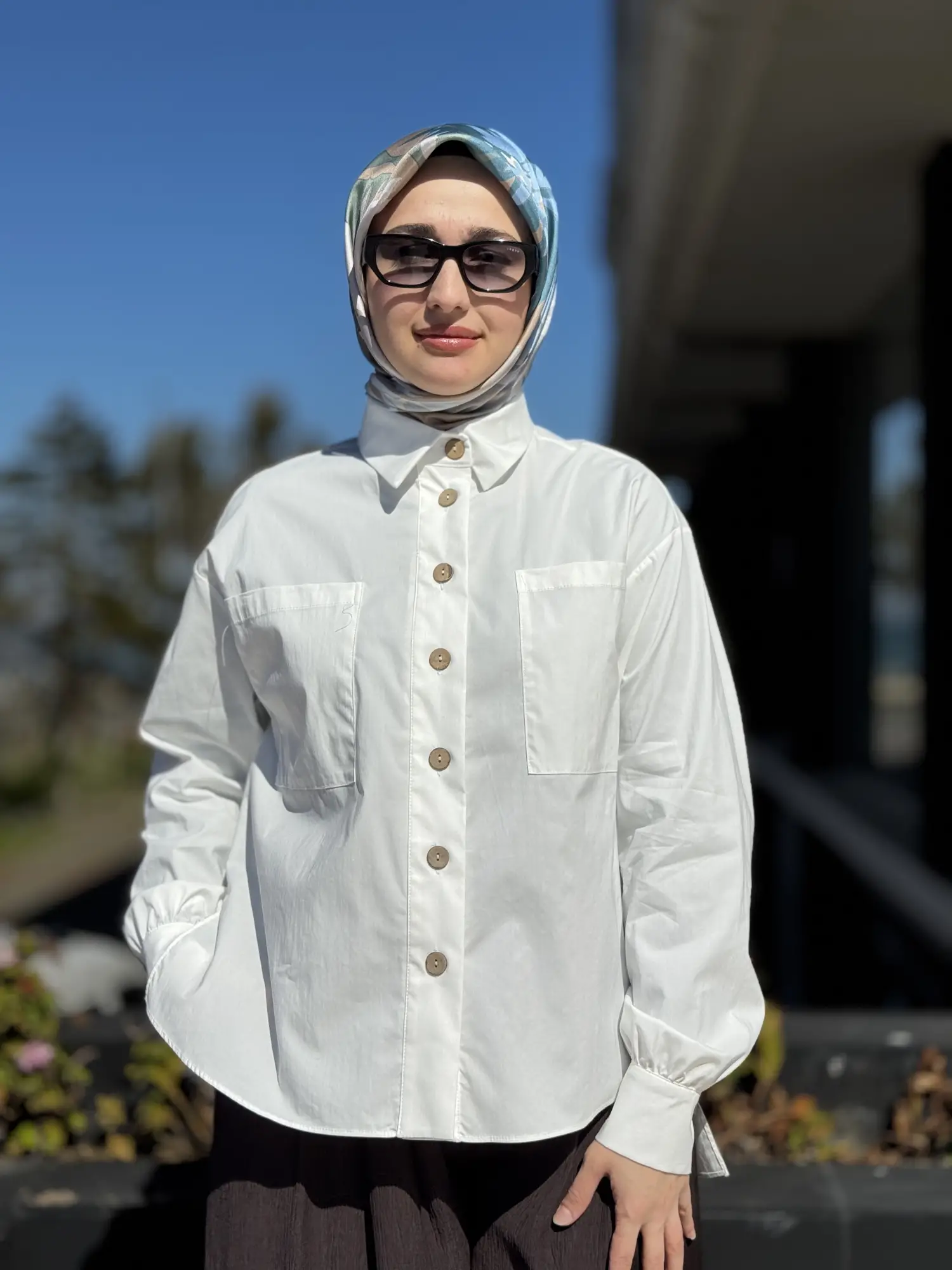 Almarwah Çift Cepli Asimetrik Poplin Gömlek 101003