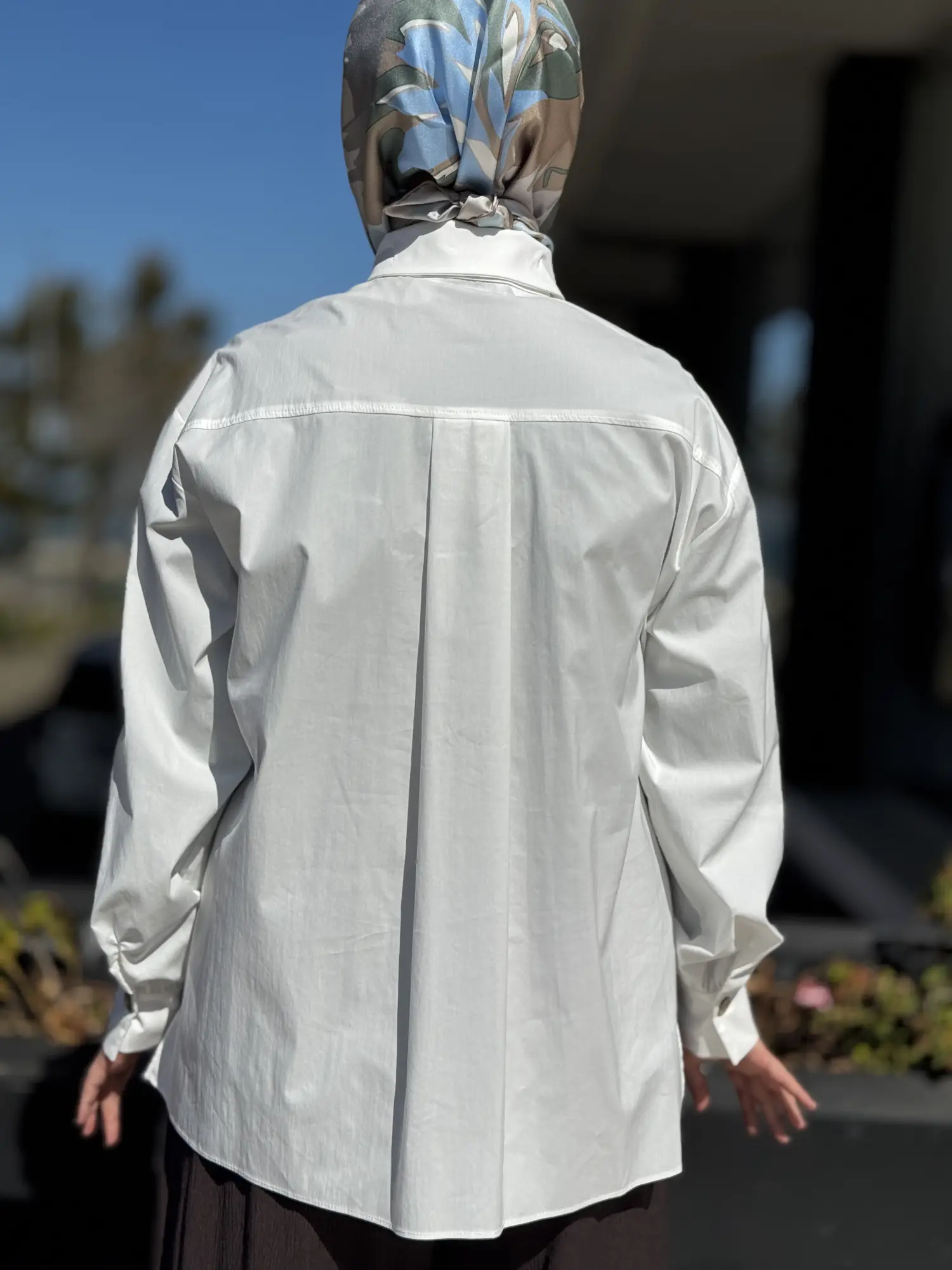 Almarwah Çift Cepli Asimetrik Poplin Gömlek 101003