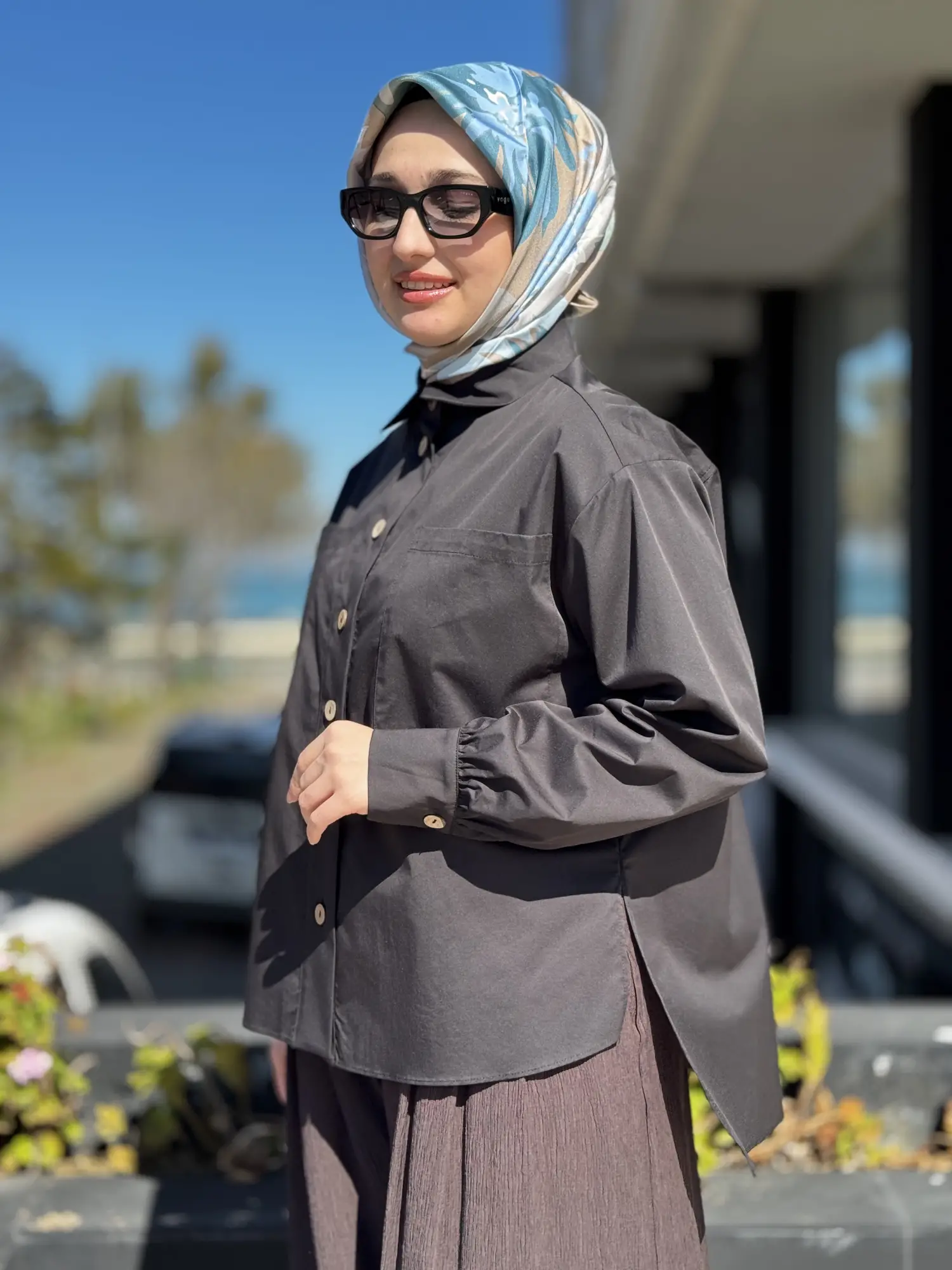 Almarwah Çift Cepli Asimetrik Poplin Gömlek 101003