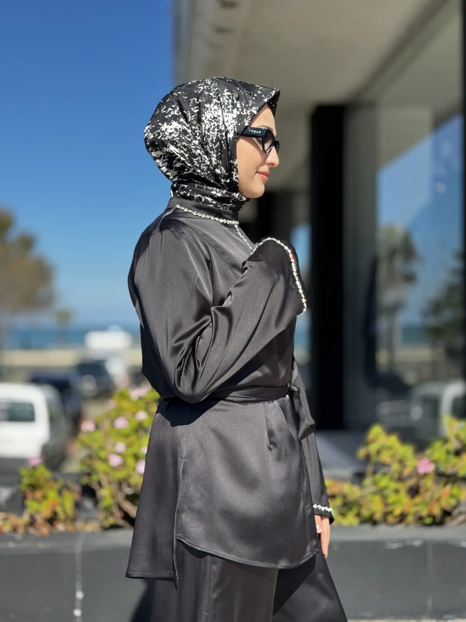 Almarwah Yakası ve Kolları Kristal Taş Detaylı Şık Tunik Pantolon Takım 903000