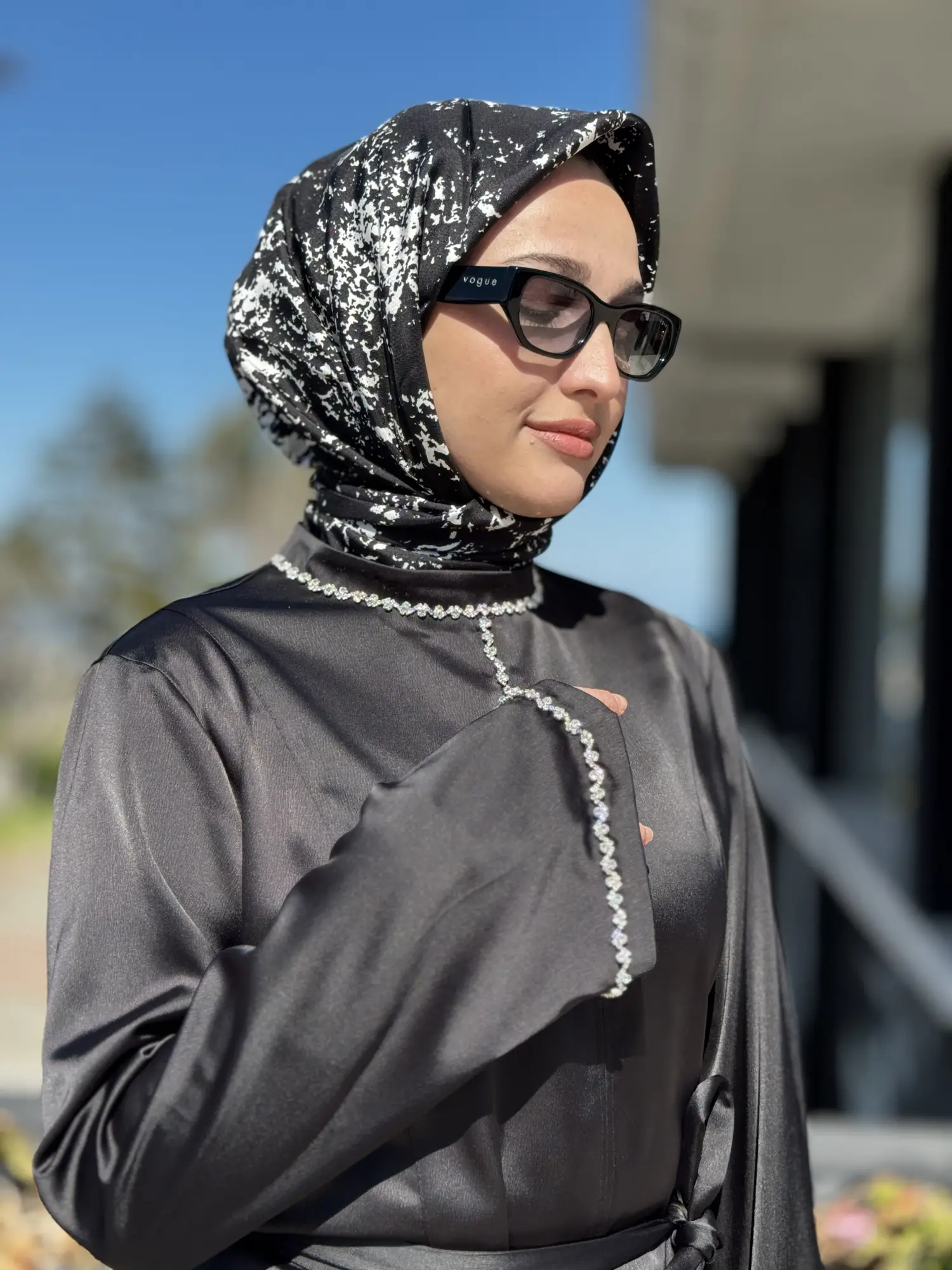 Almarwah Yakası ve Kolları Kristal Taş Detaylı Şık Tunik Pantolon Takım 903000