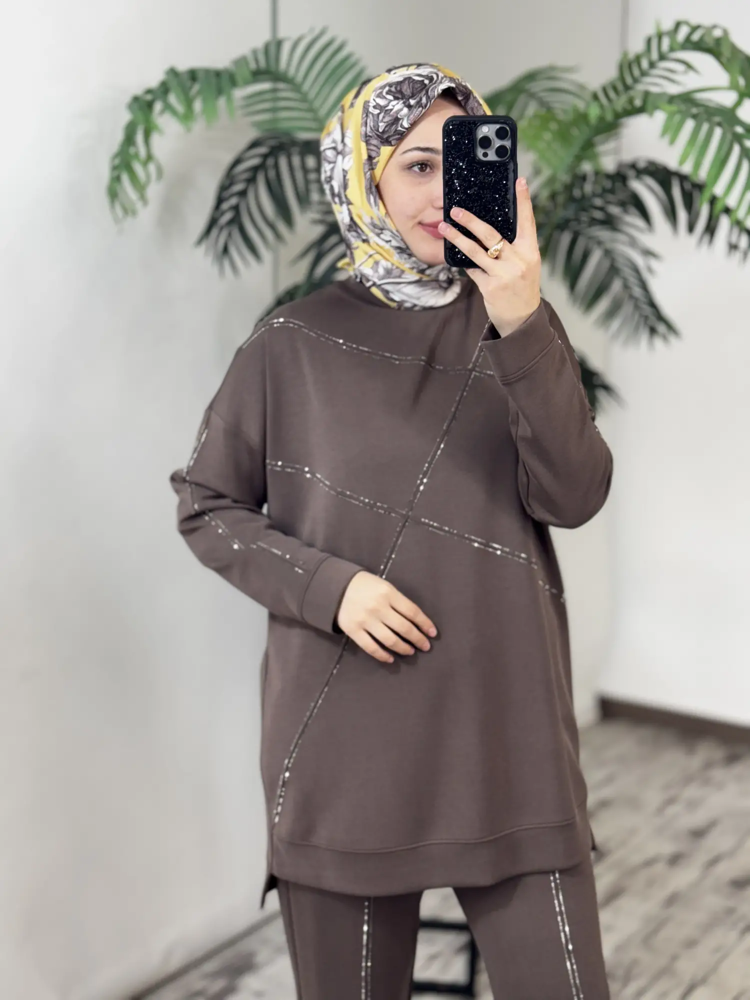 Tığ Triko Nervür ve Sıralı Taş Detaylı Tunik Pantolon Takım TKM5083