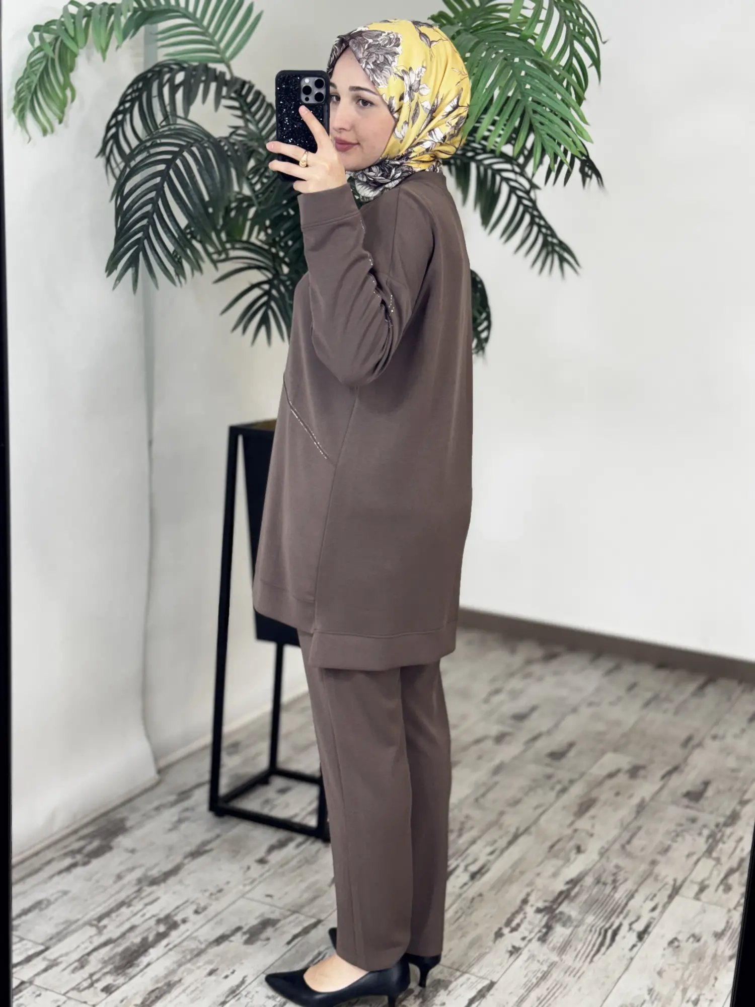 Tığ Triko Nervür ve Sıralı Taş Detaylı Tunik Pantolon Takım TKM5083