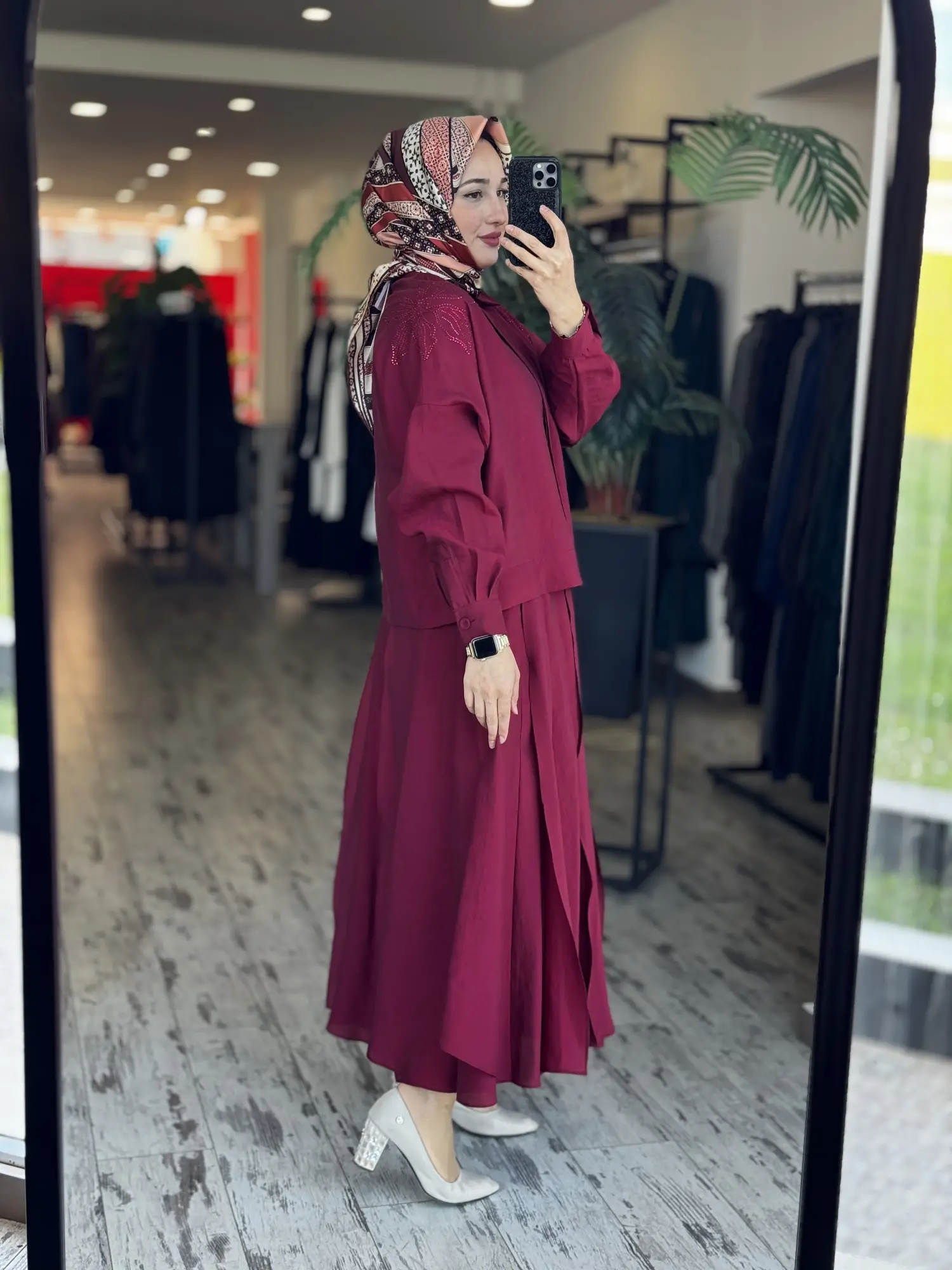 Qupra Omuzu Taşlı Parça Deteyalı Gömlek Etek Takım WAD1270