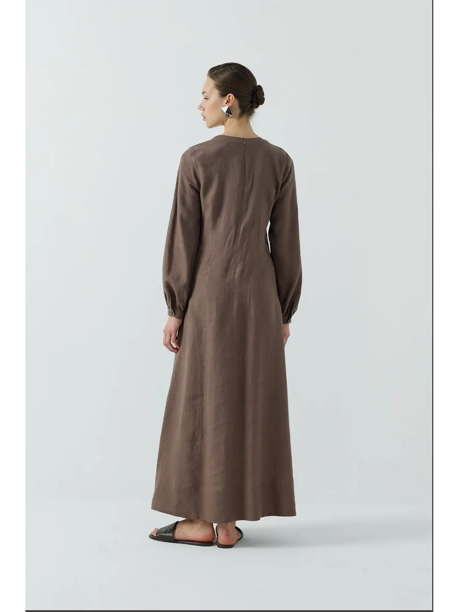 Clande Dikiş Detaylı Keten Elbise