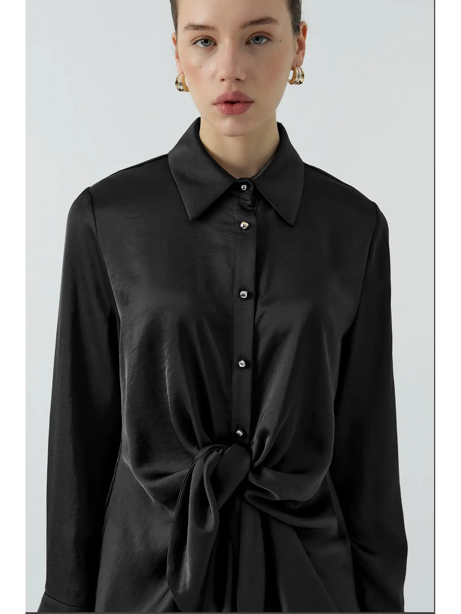 Clande Şık Saten Gömlek Güpürlü Etek Takım