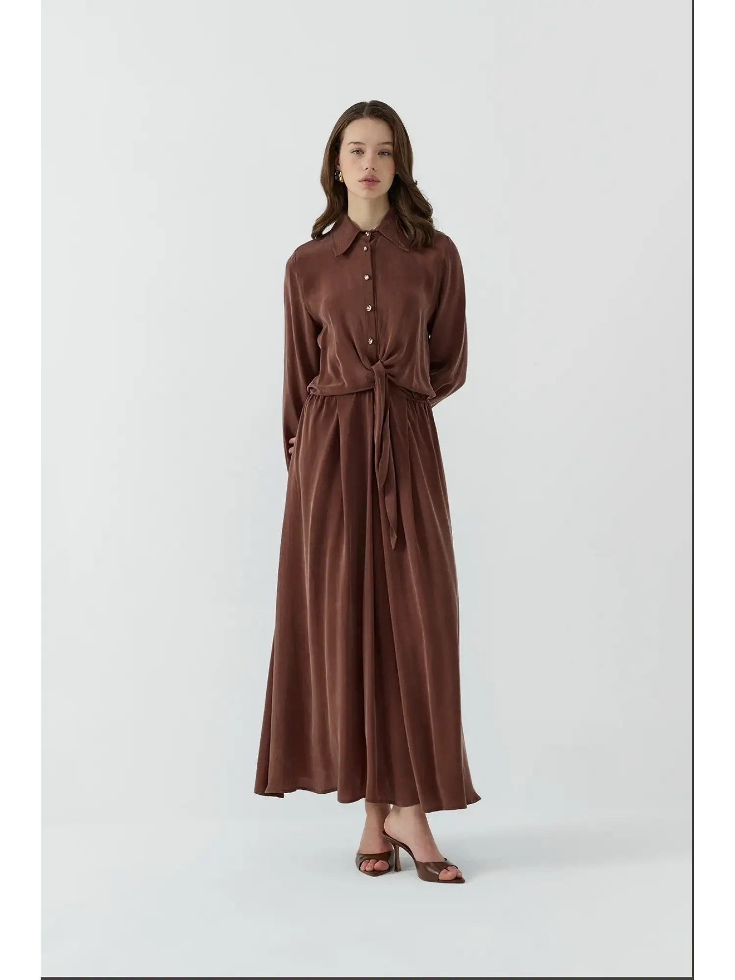 Clande Beli Bağlama Detaylı Yakası Düğmeli Cupra İpek Elbise